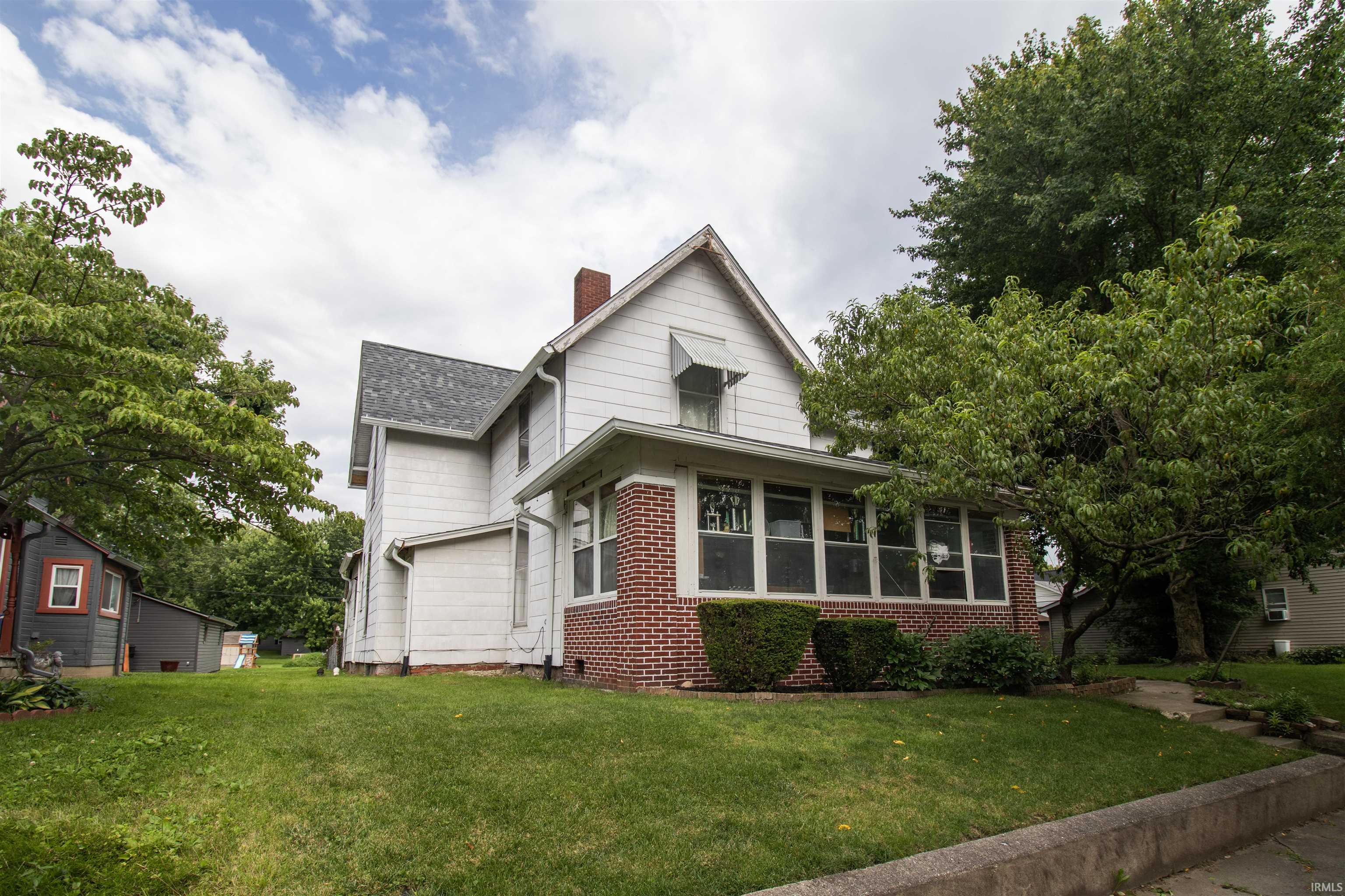 553 N Clay Street Property Photo 1