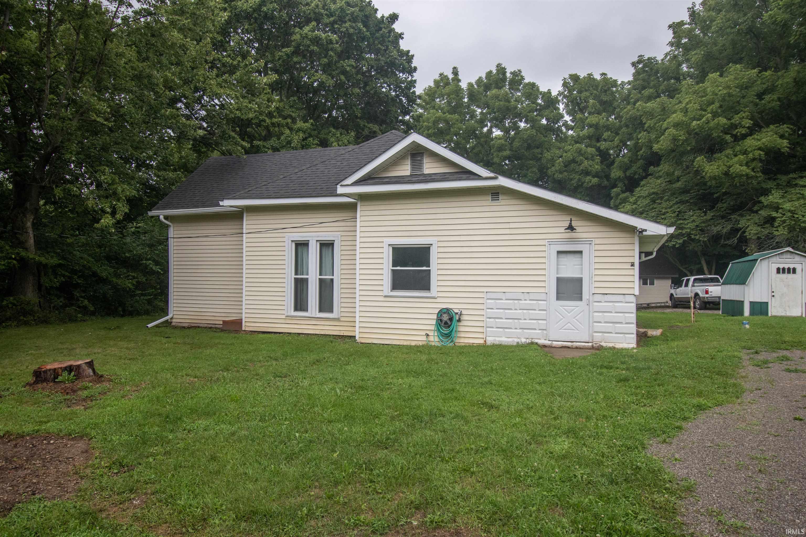 900 S Washington Street Property Photo 1