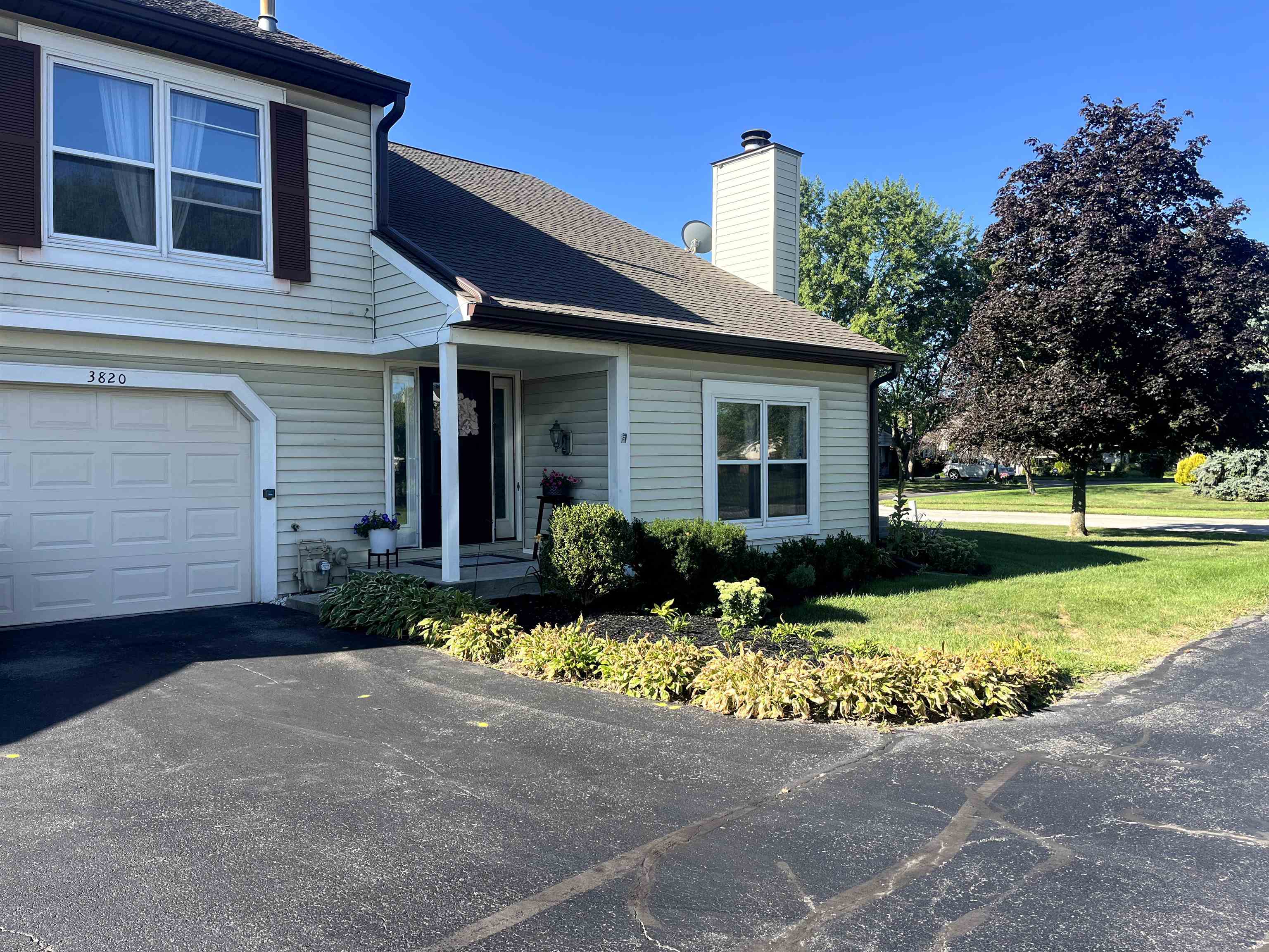3820 Yardley Court Property Photo 1