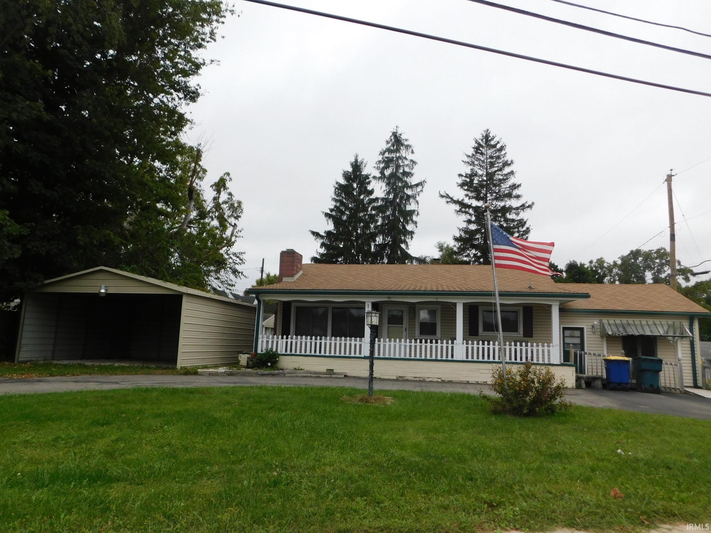 1905 N Wheeling Avenue Property Photo 1