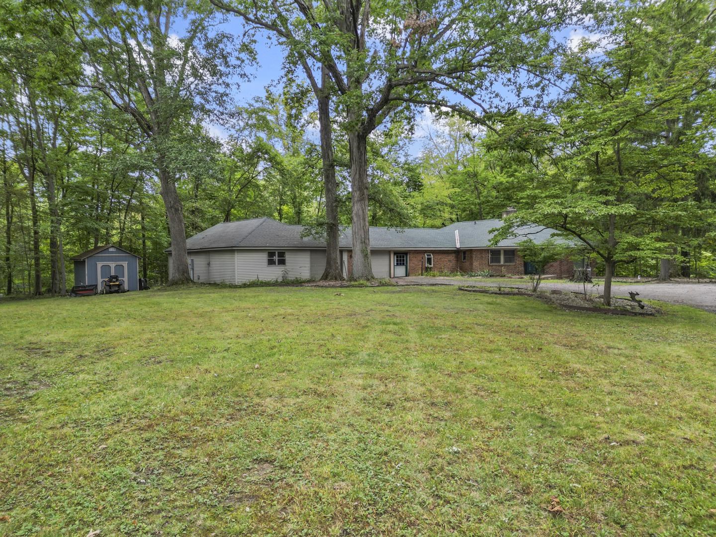 830 W Dogwood Drive Property Photo 1