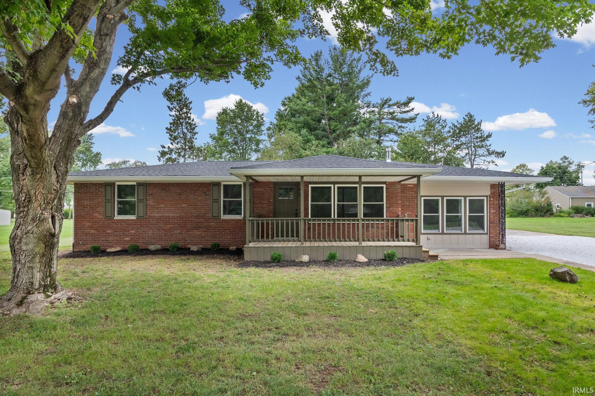 7060 W Crestwood Drive Property Photo 1