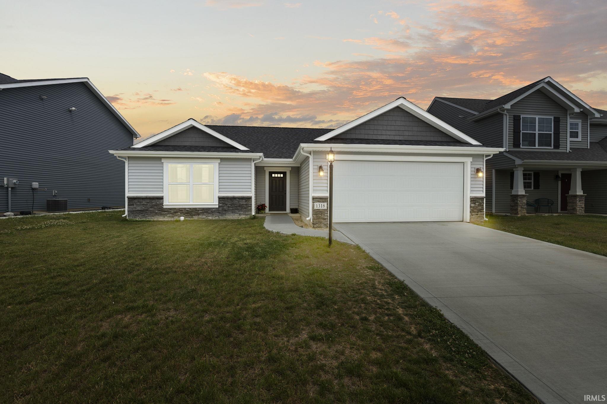 1318 Verdigris Pass Property Photo 1
