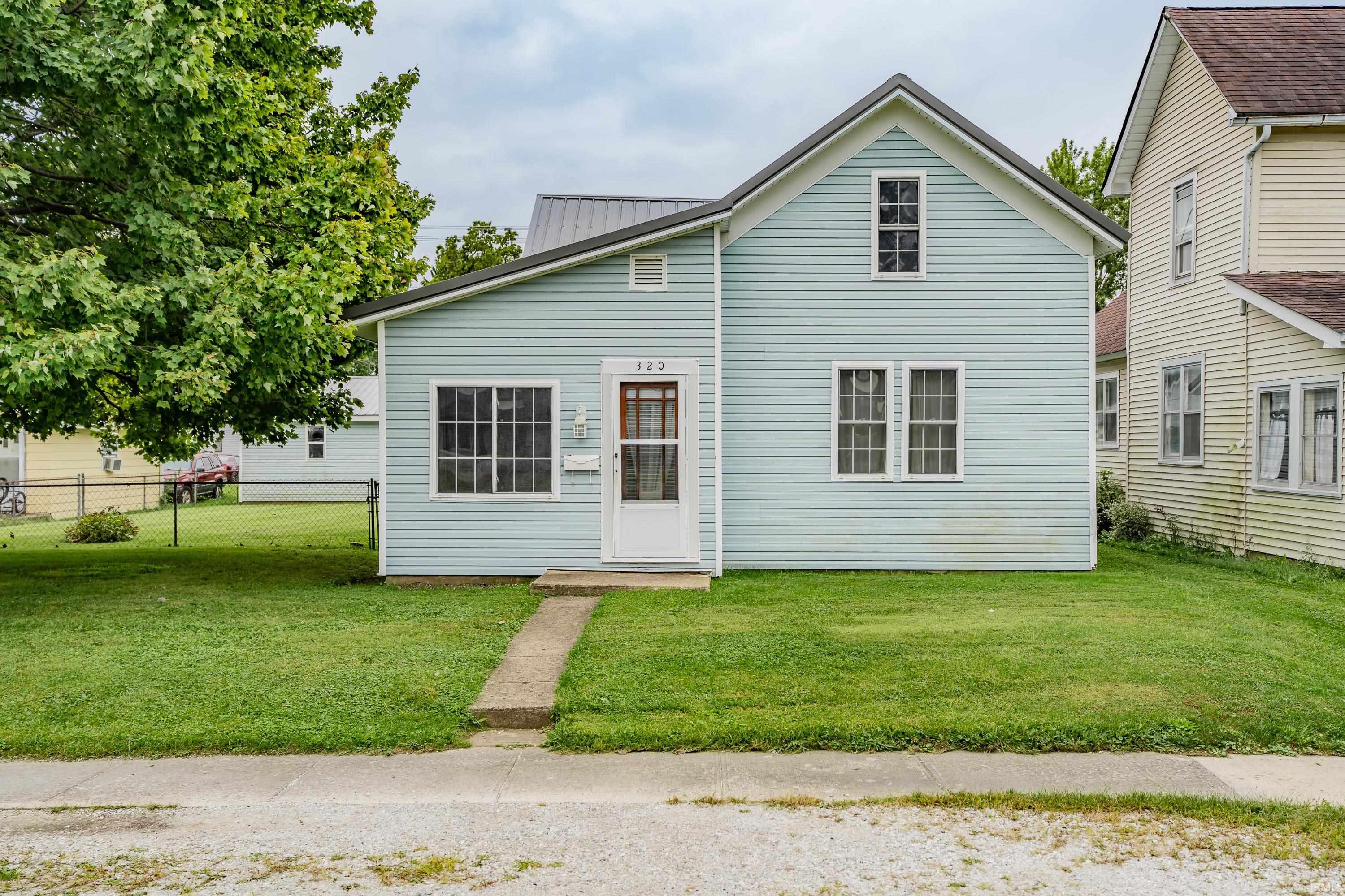 320 E South G Street Property Photo 1