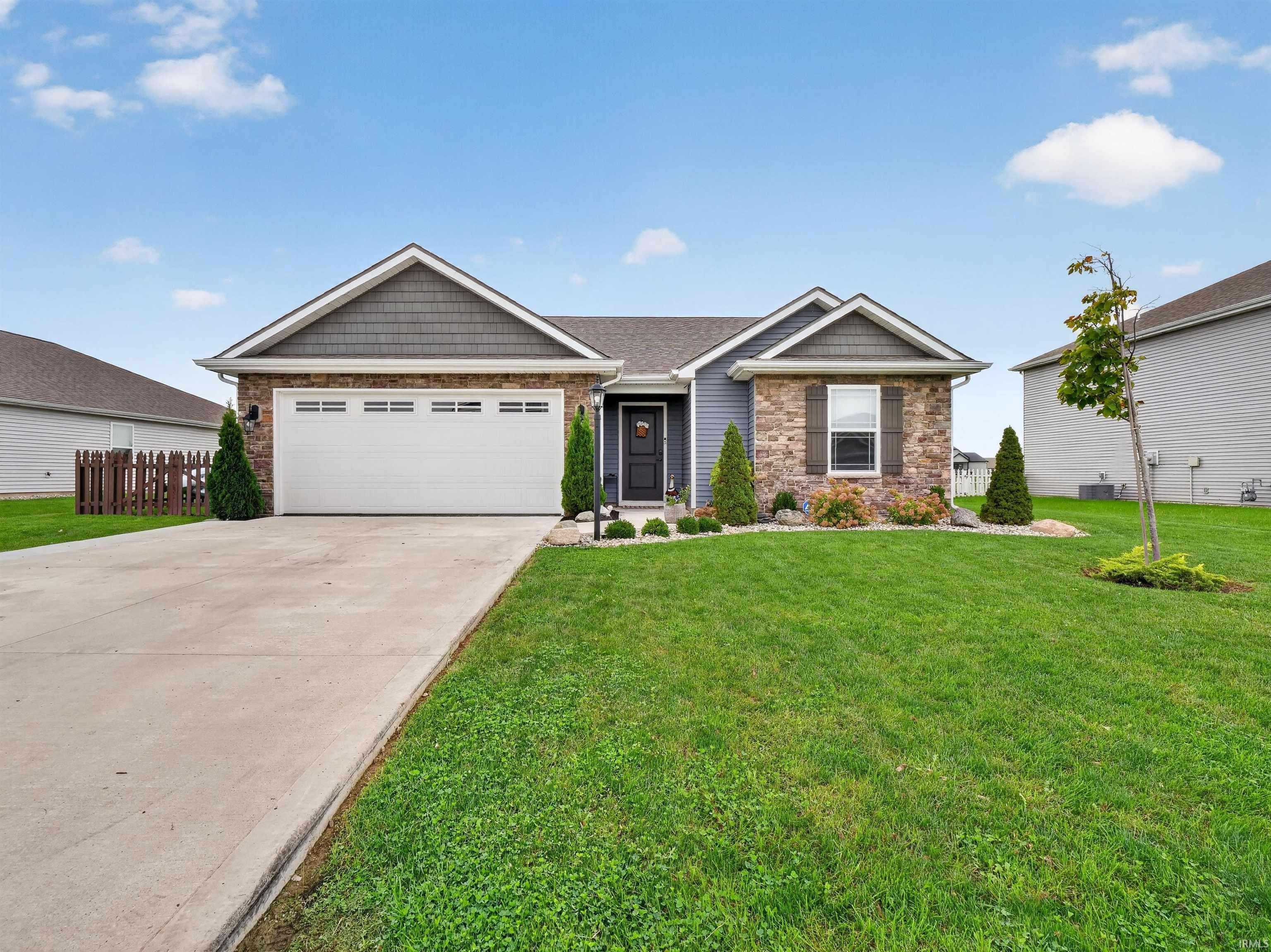 4405 Stone Harbor Court Property Photo 1