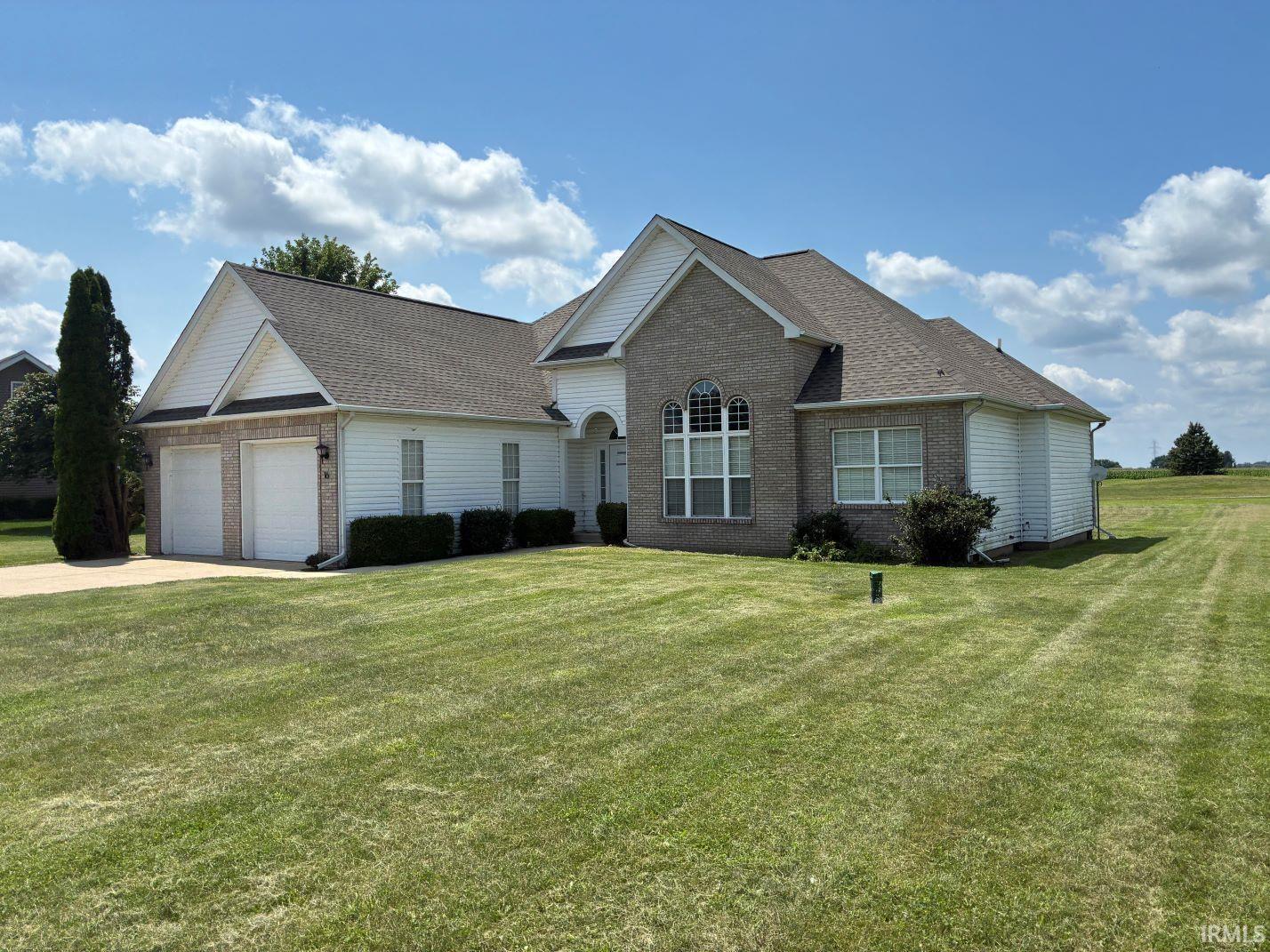 16 Adeway Court Property Photo 1