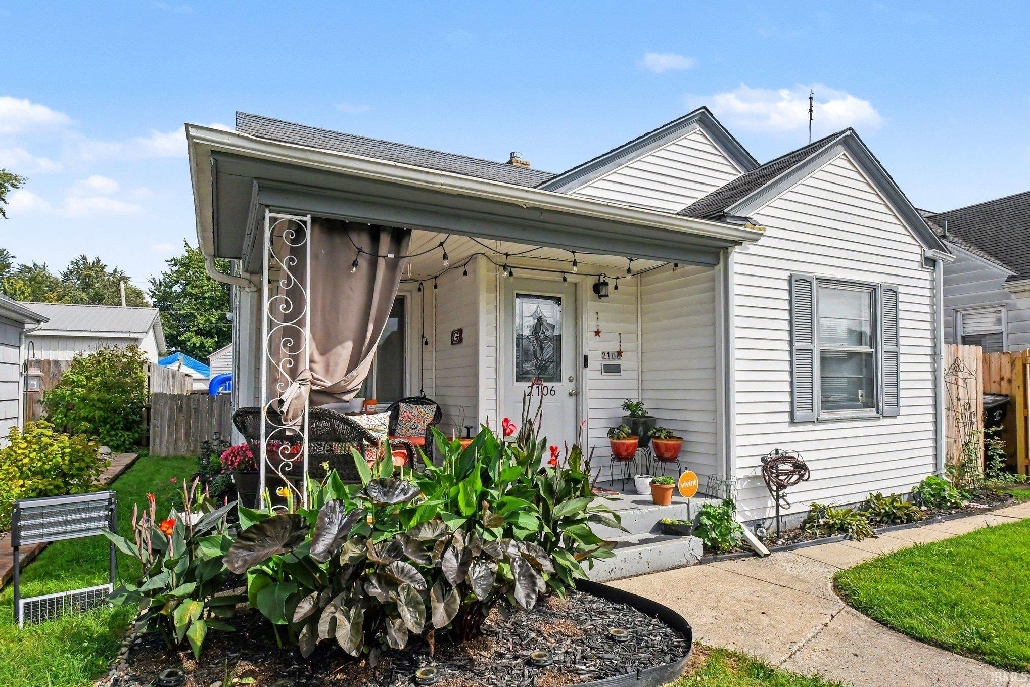 2106 Berkley Place Property Photo 1