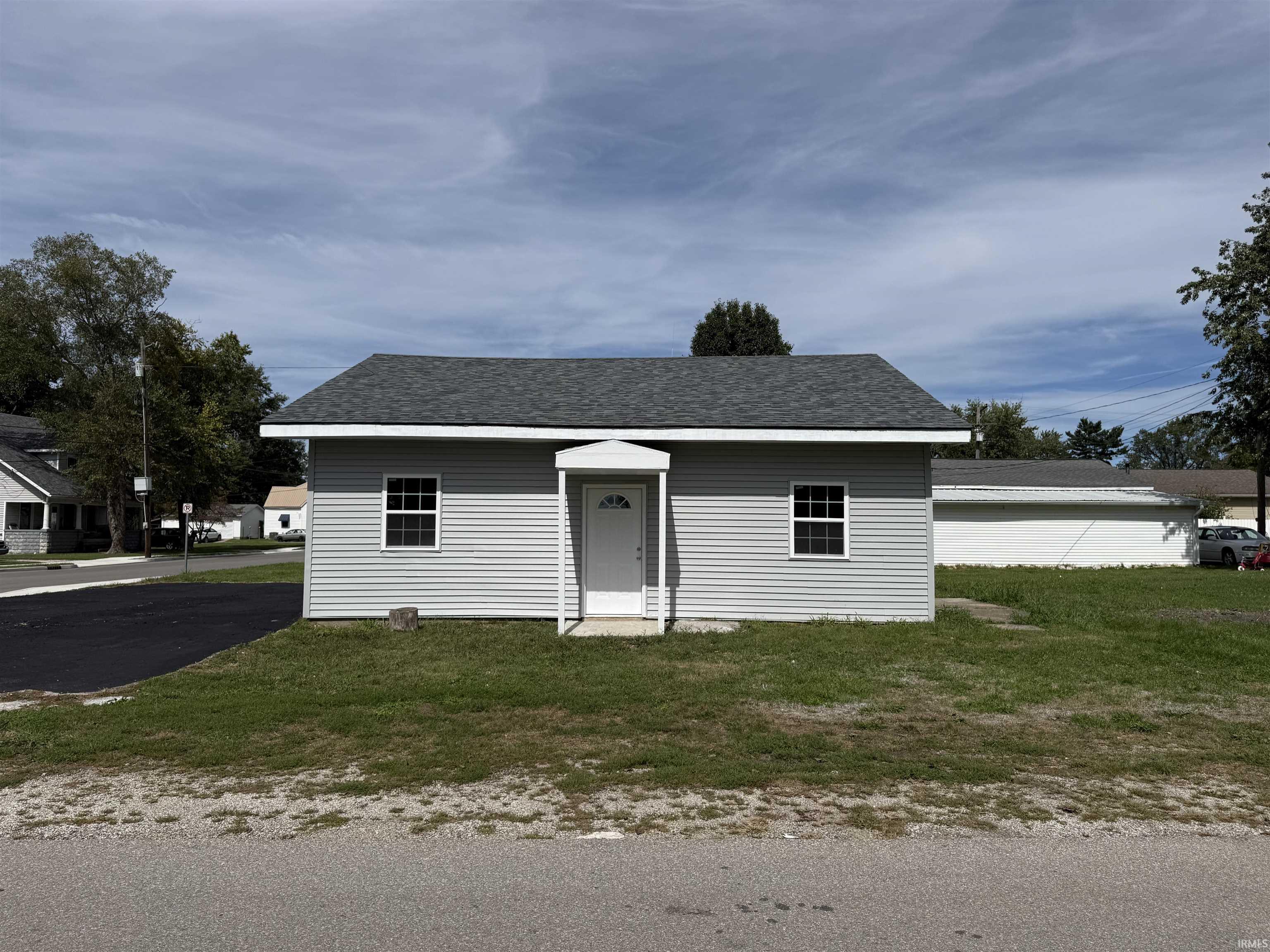 919 S Main Street Property Photo 1