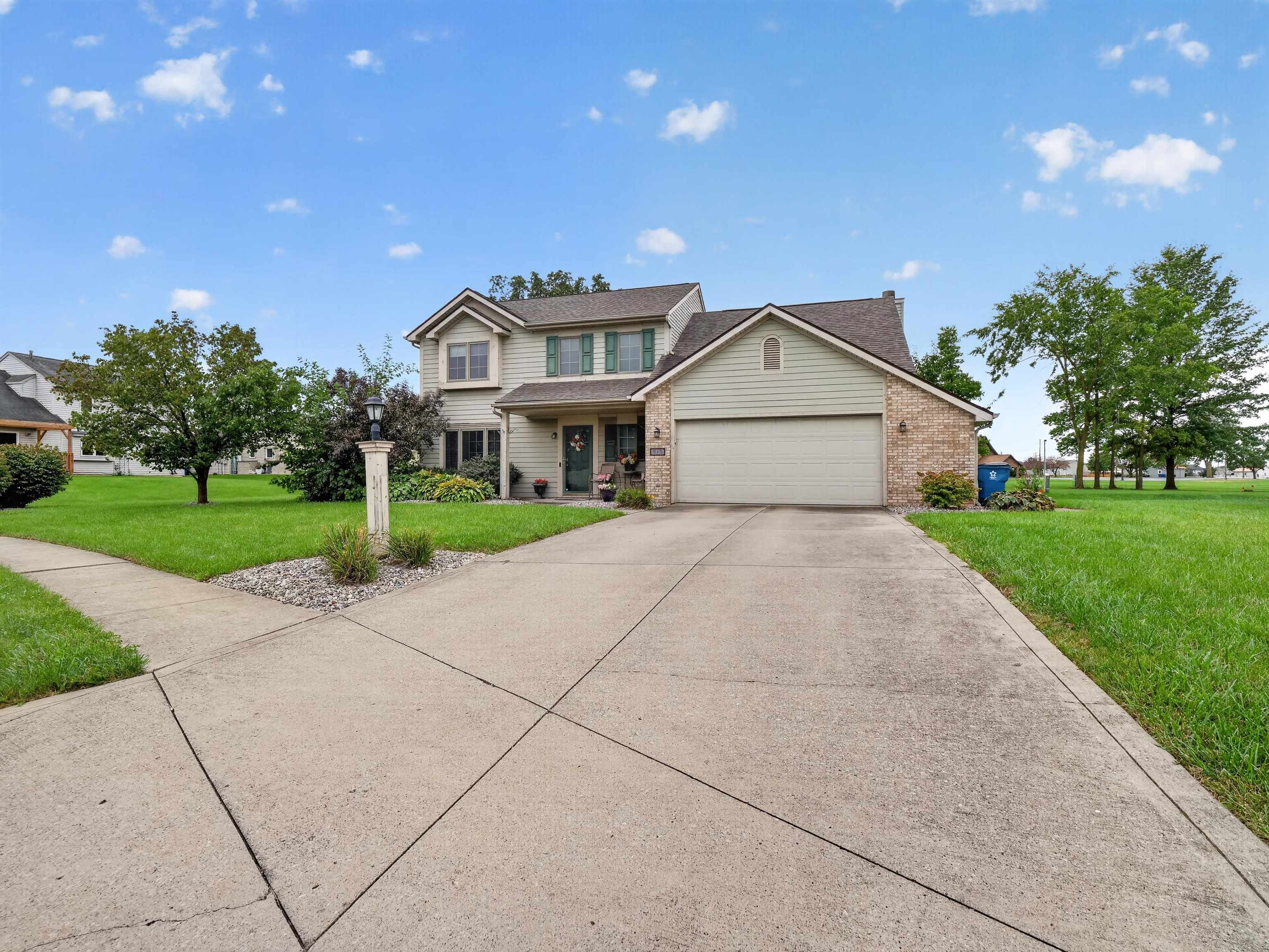 815 Hempford Place Property Photo 1