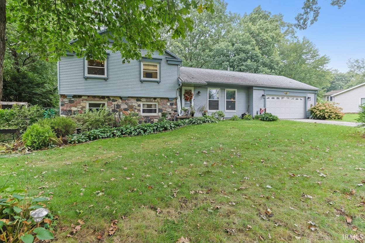 16841 Colony Drive Property Photo 1