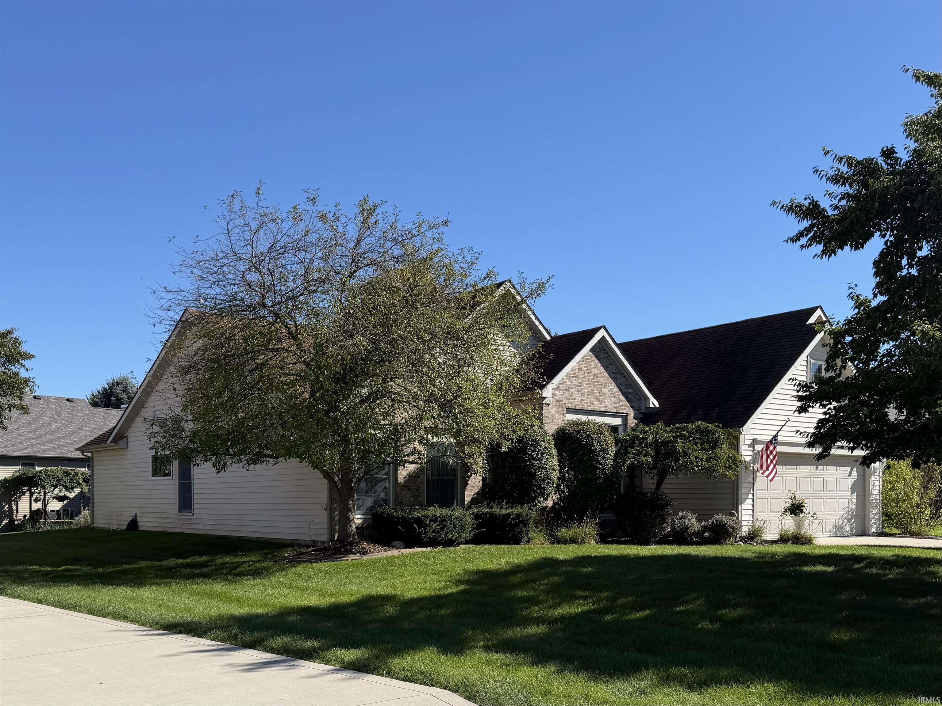 8006 Grayfield Court Property Photo 1
