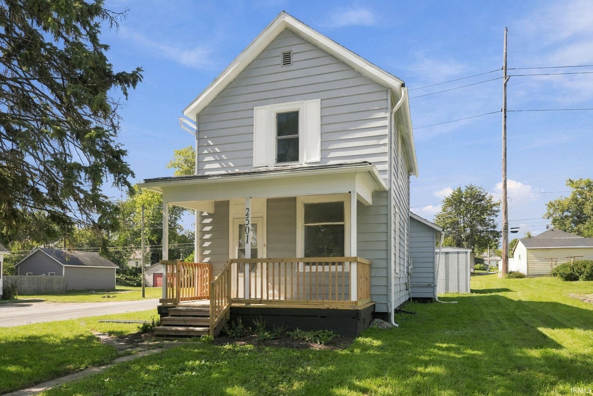 2501 Cass Street Property Photo 1