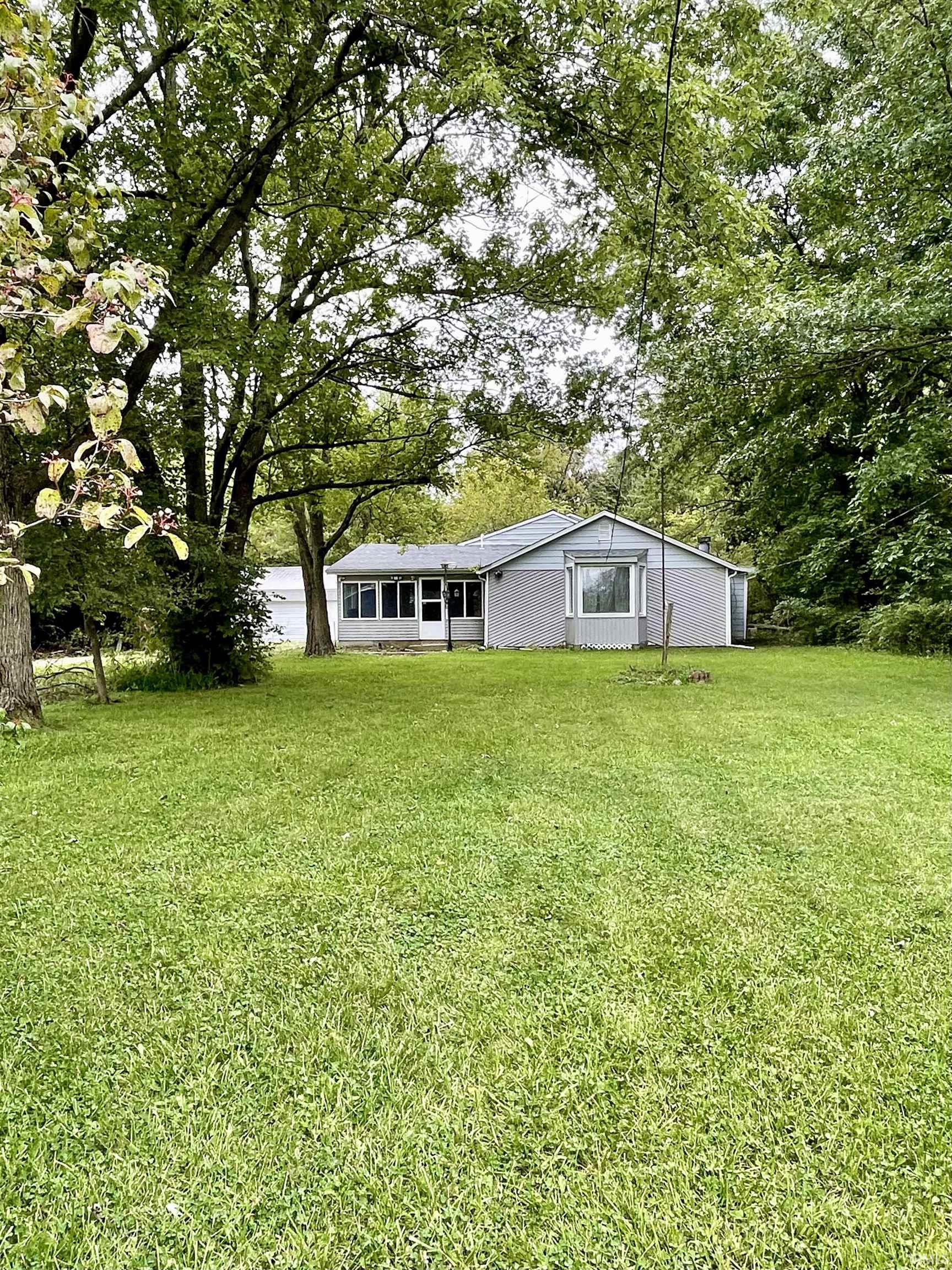 900 S County Road 550 Property Photo 1