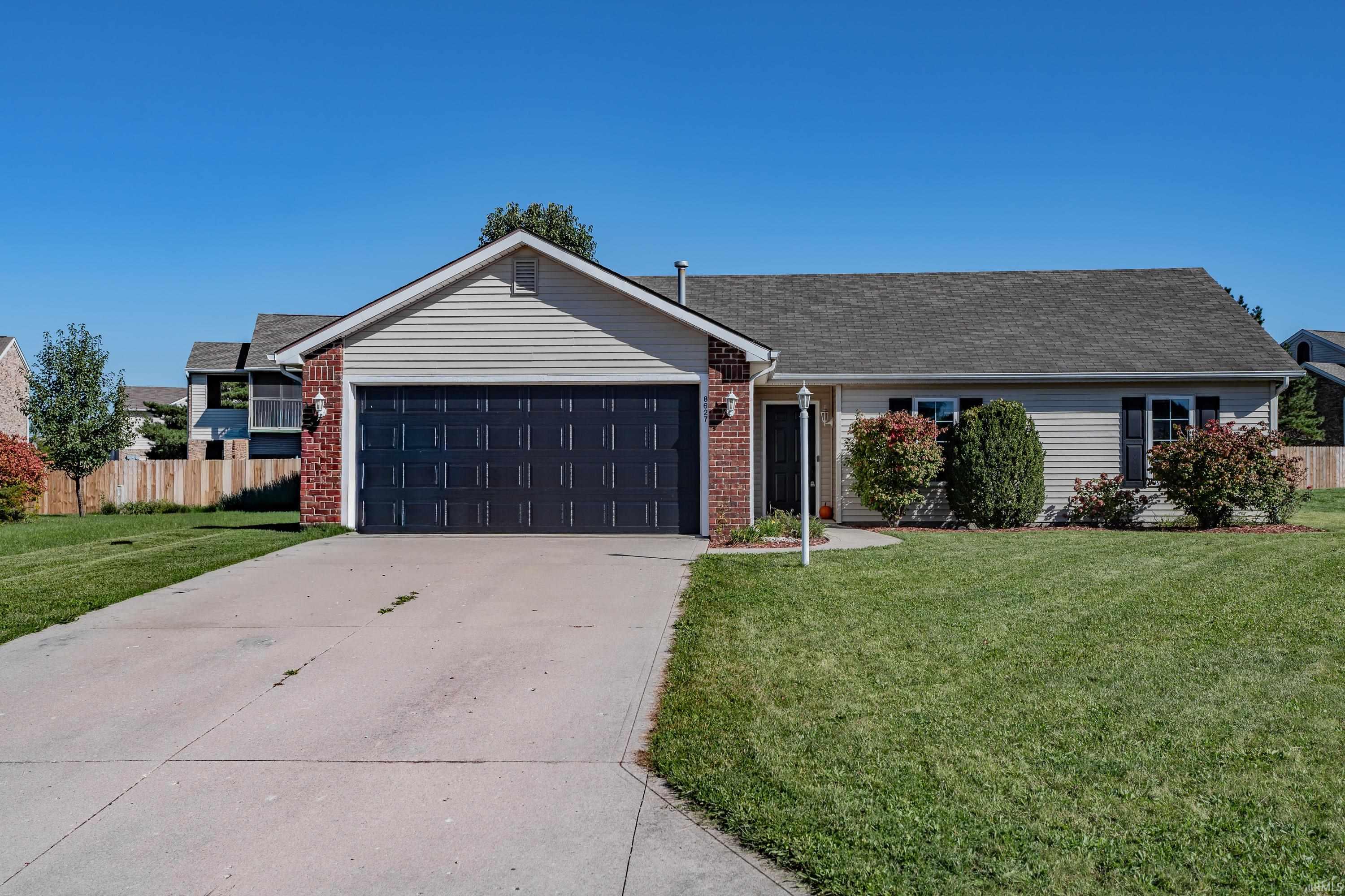 8627 Tara Court Property Photo 1