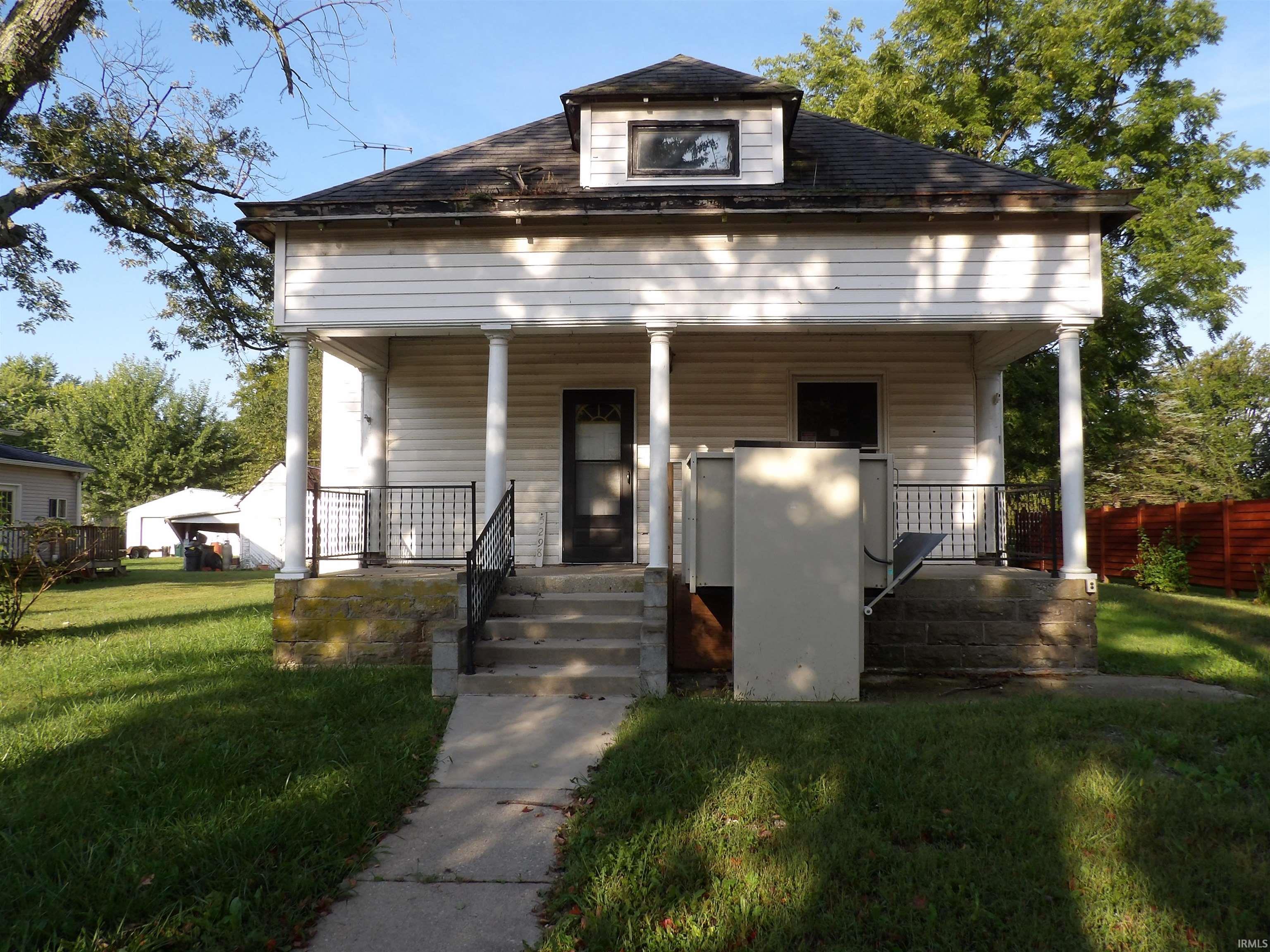 5298 Milton Street Property Photo 1