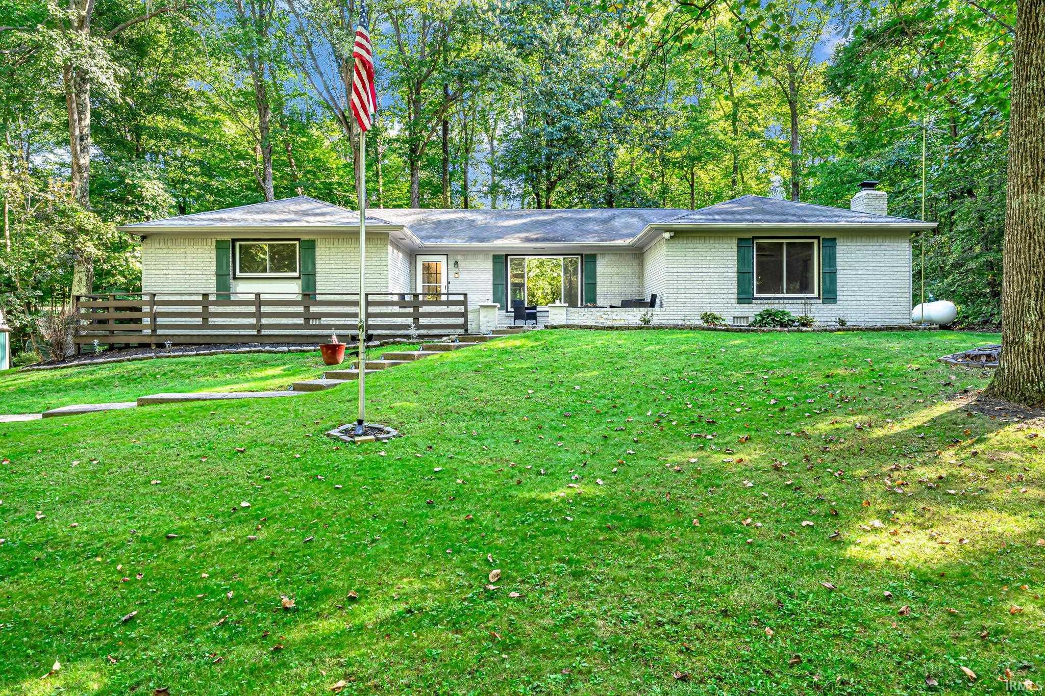 8581 N Goat Hollow Road Property Photo 1
