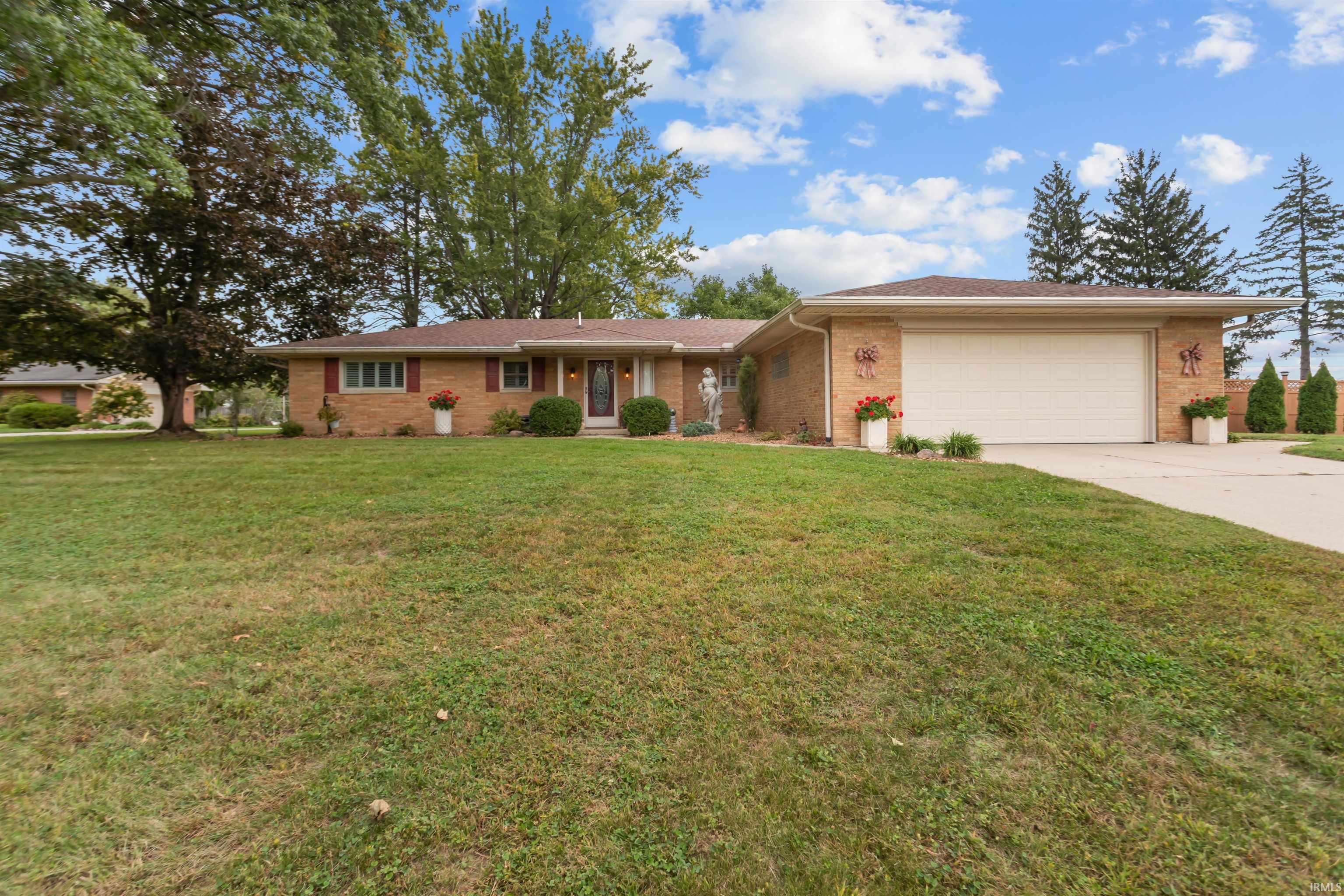 2304 Greytwig Drive Property Photo 1