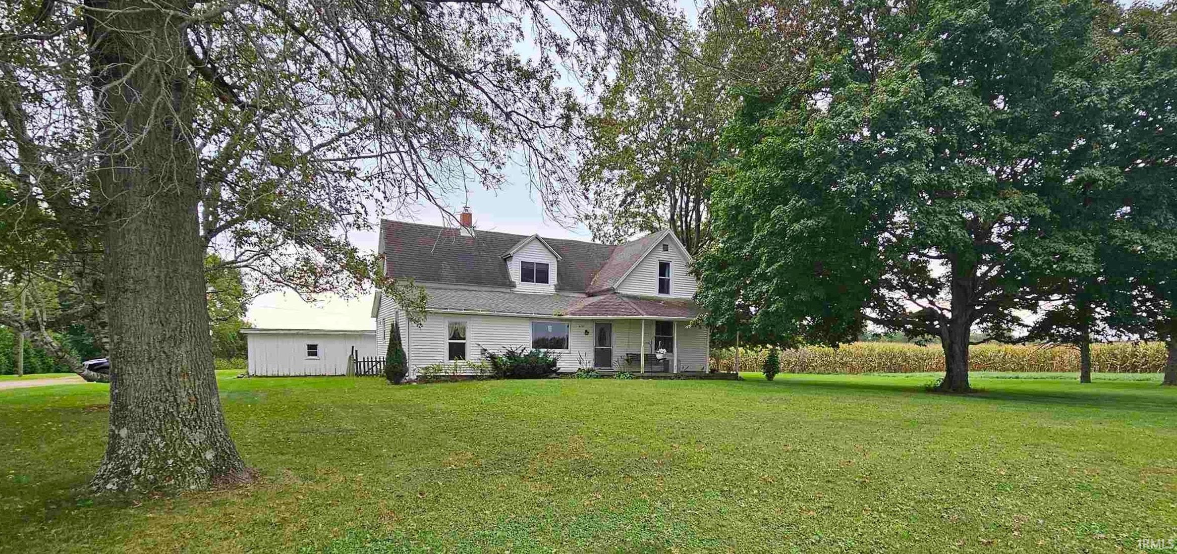 1974 E 450 N Road Property Photo 1