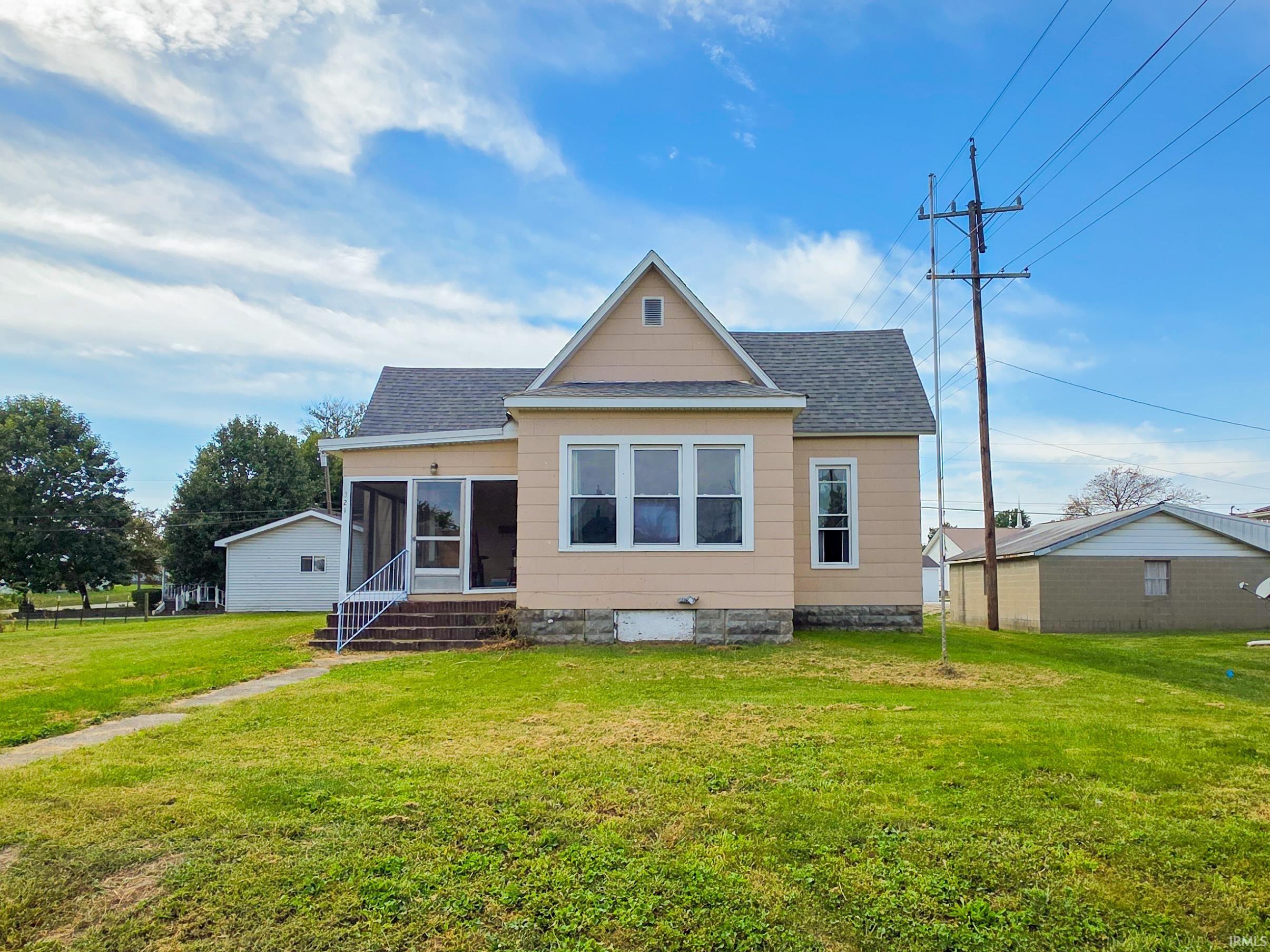 321 S Meridian Property Photo 1