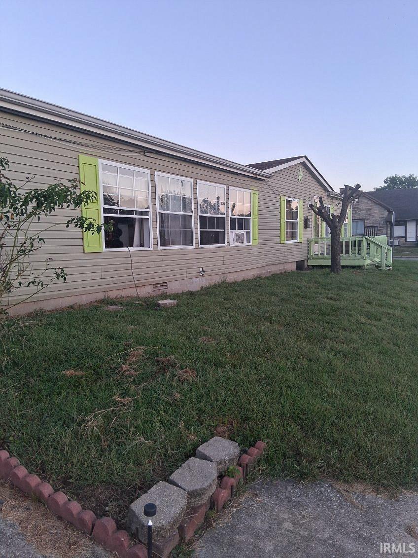 389 B Ne Street Property Photo 1
