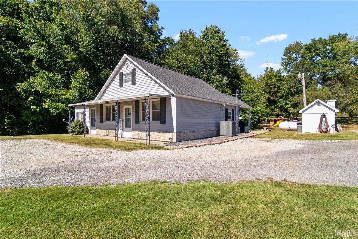 305 E St Rd 64 Road Property Photo 1