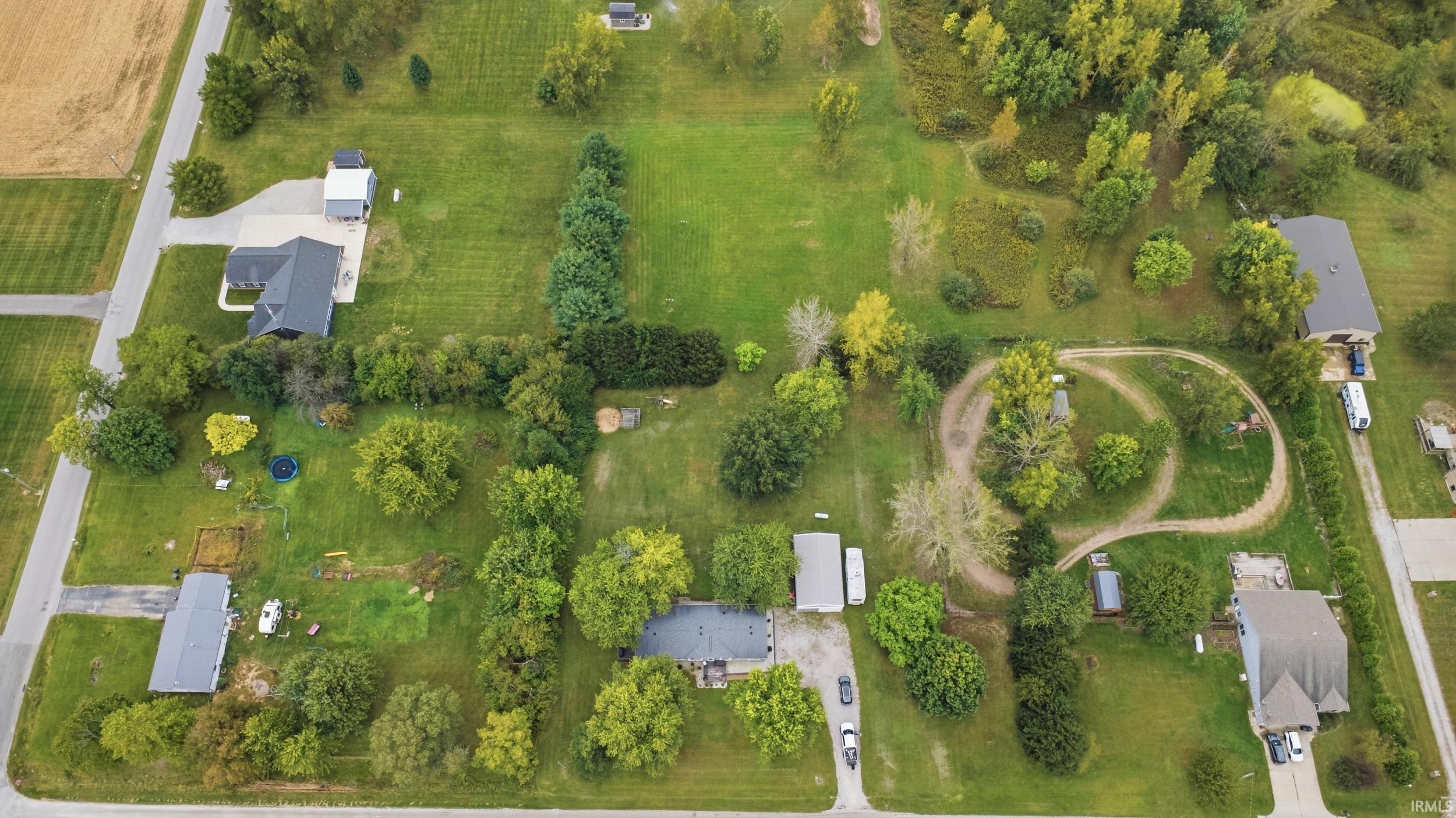 10911 E 200 N Road Property Photo 1