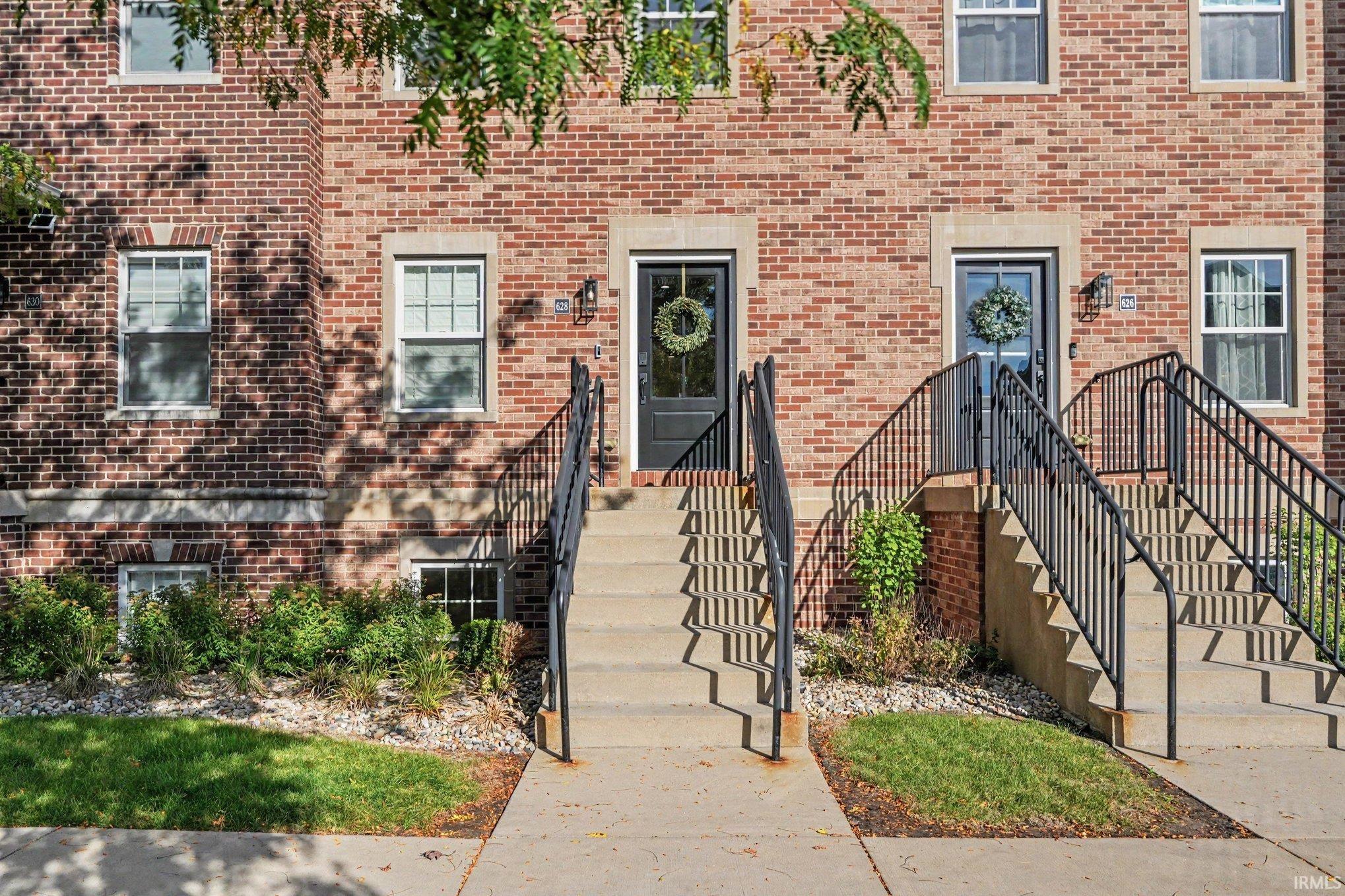 628 N Notre Dame Avenue Property Photo 1