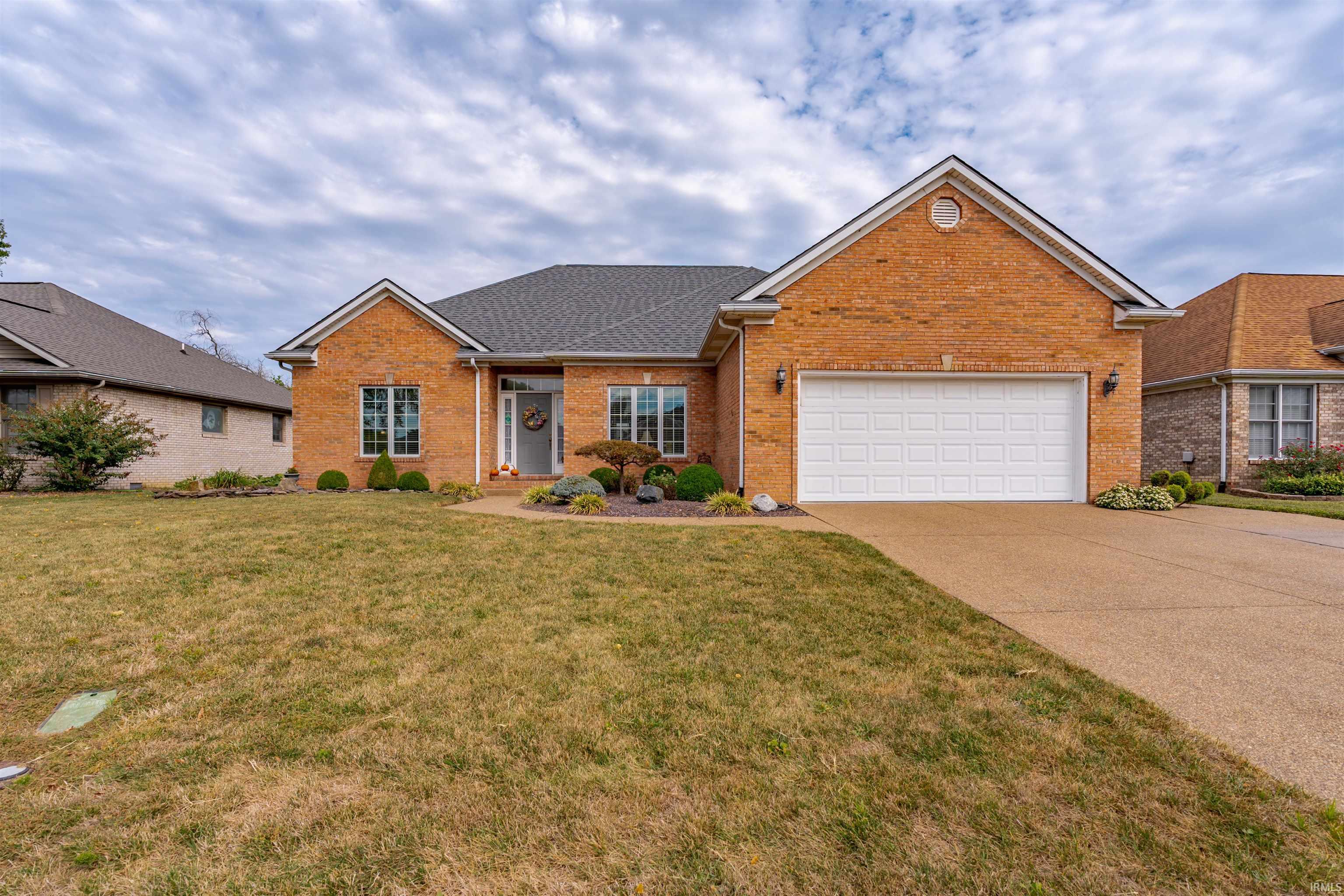 200 Westbriar Road Property Photo 1