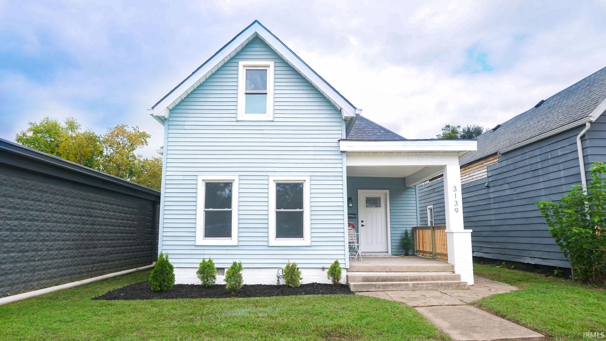 3139 Broadway Avenue Property Photo 1