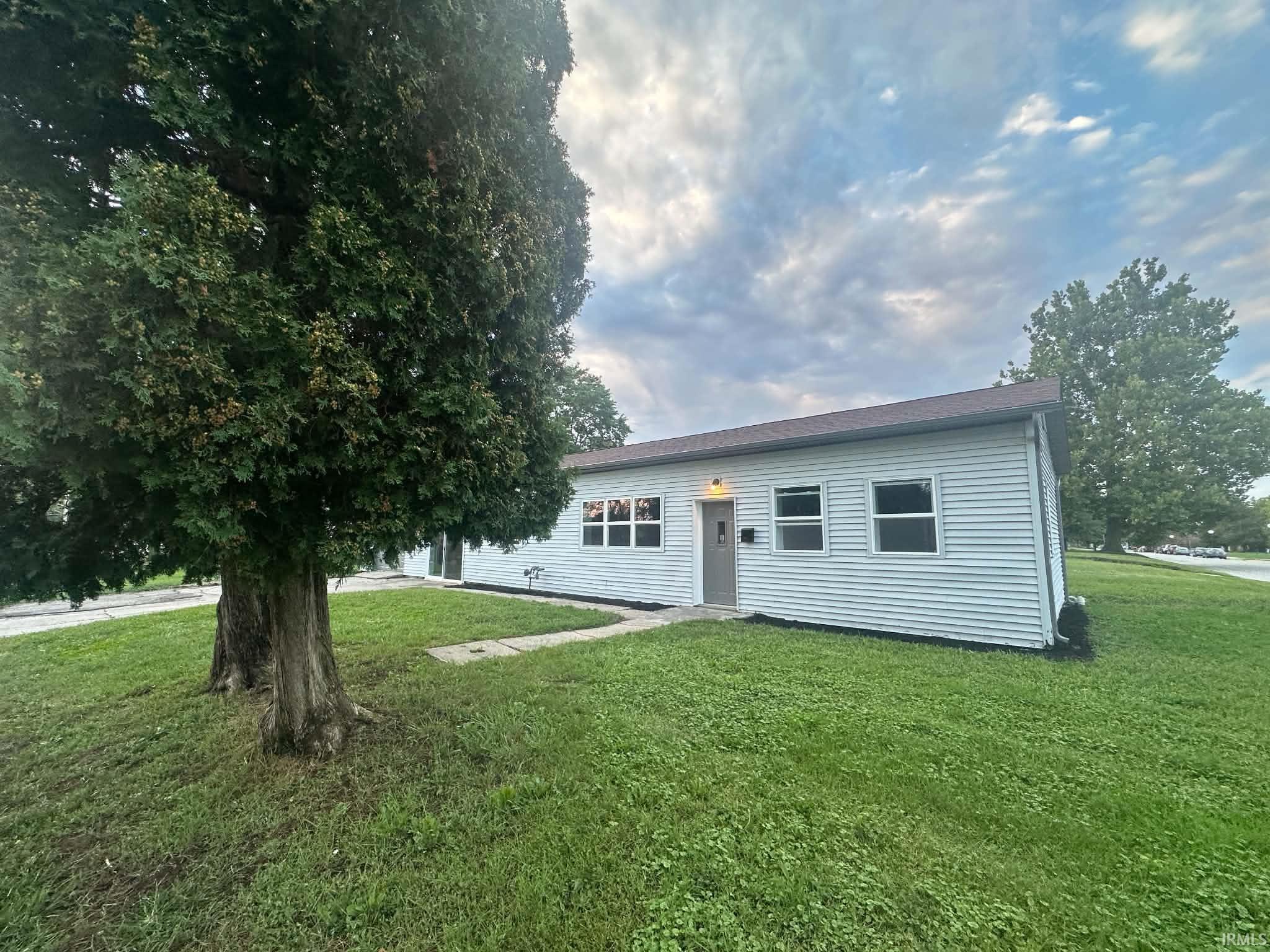 1806 Fruit Street Property Photo 1