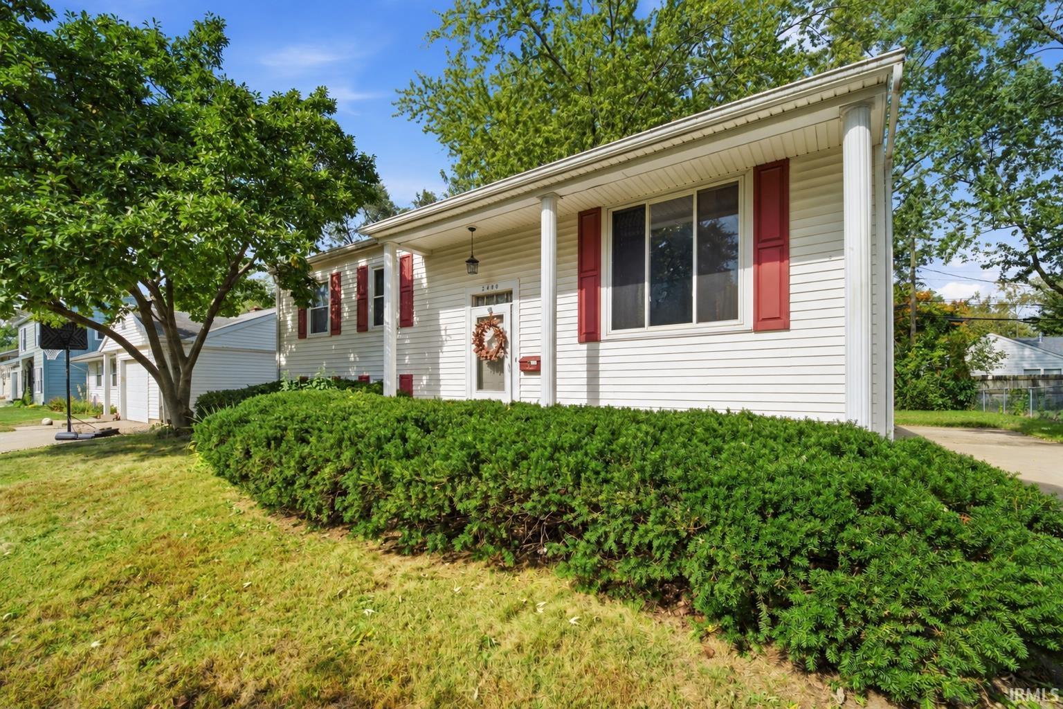 2400 Ottawa Drive Property Photo 1