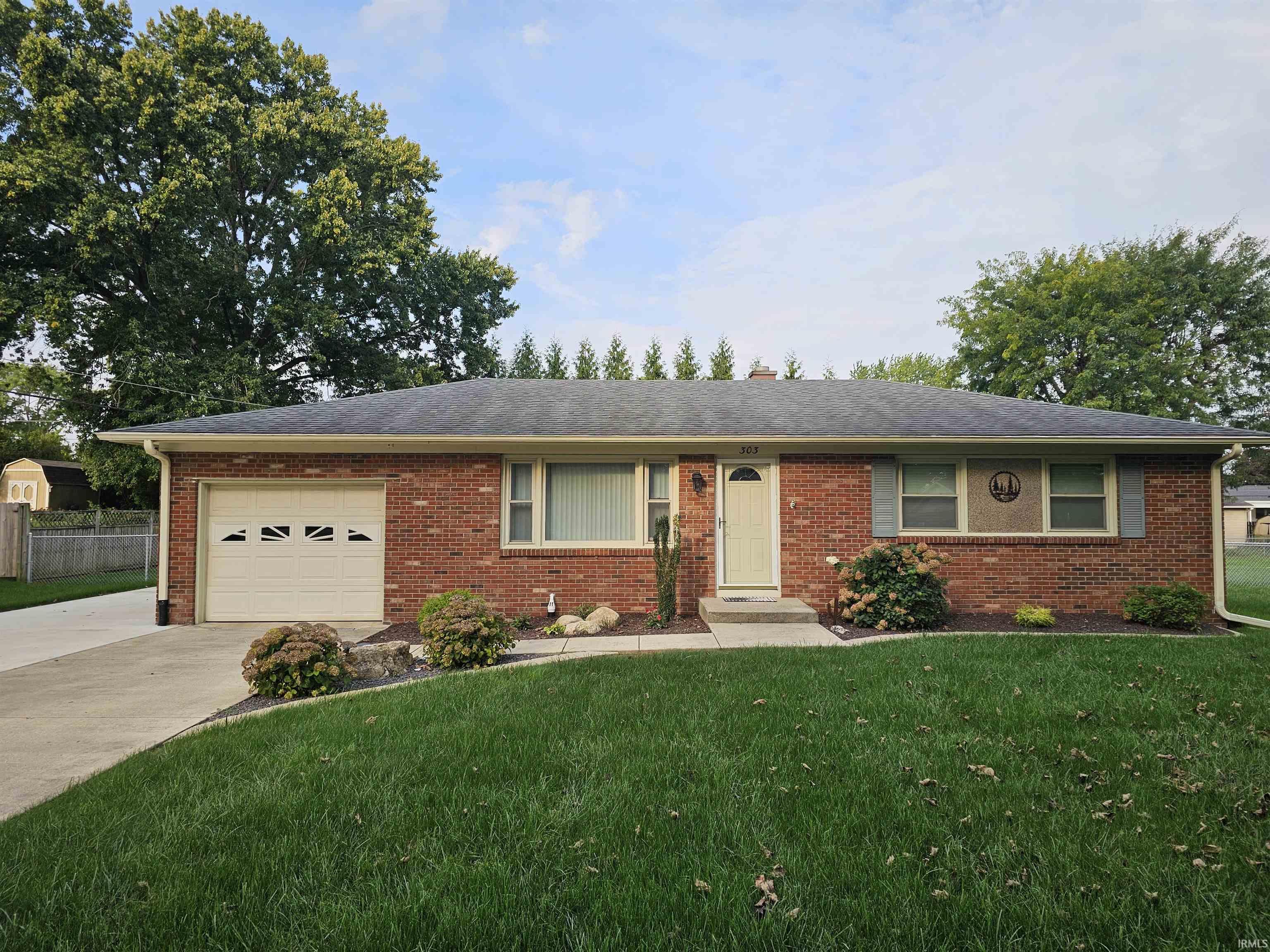 303 Princeton Lane Property Photo 1