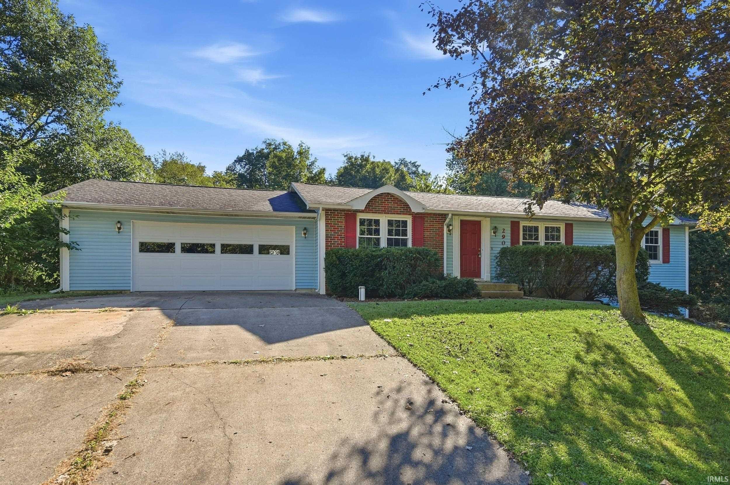 2906 S Woodland Trail Property Photo 1