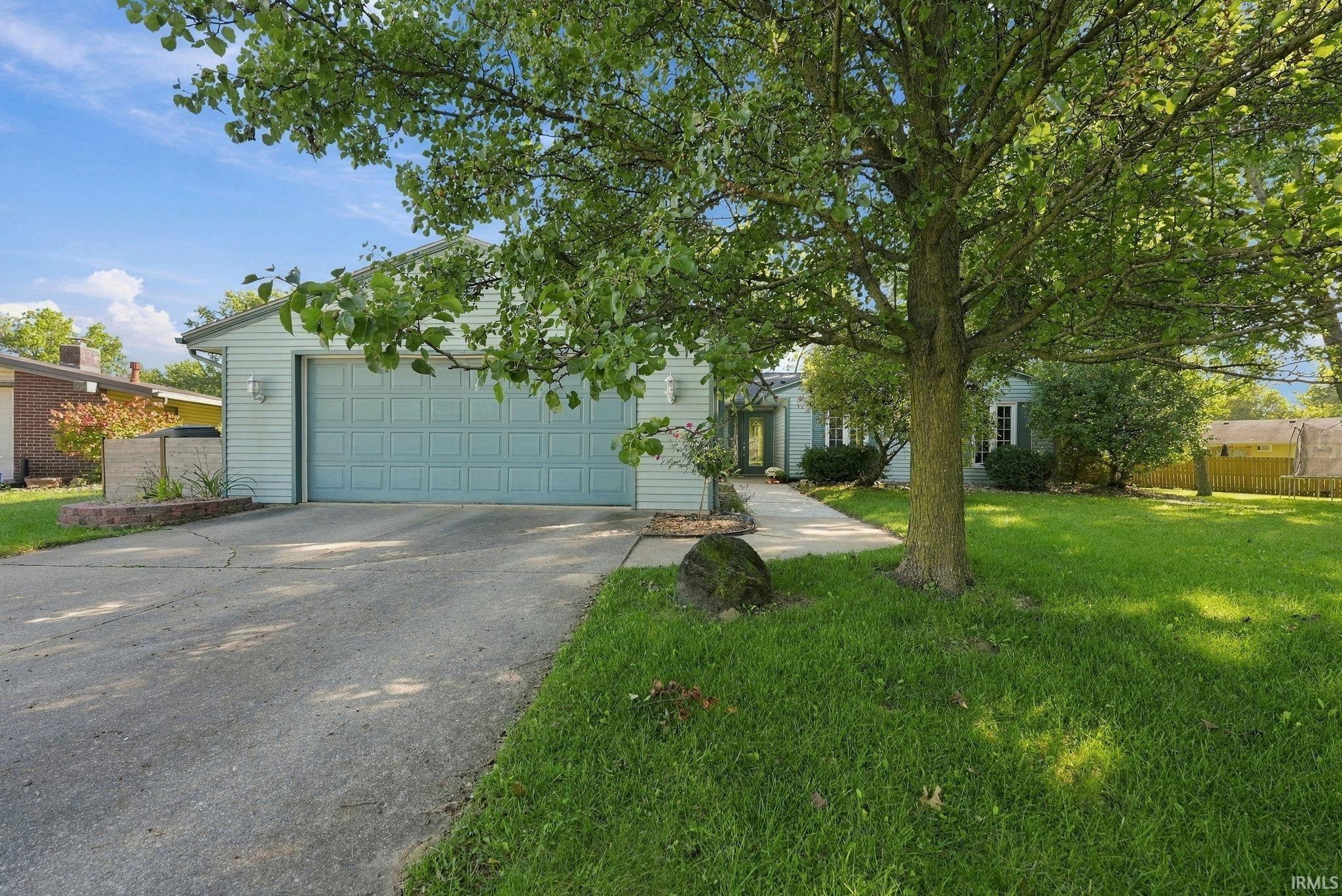 614 Azuba Ct Property Photo 1