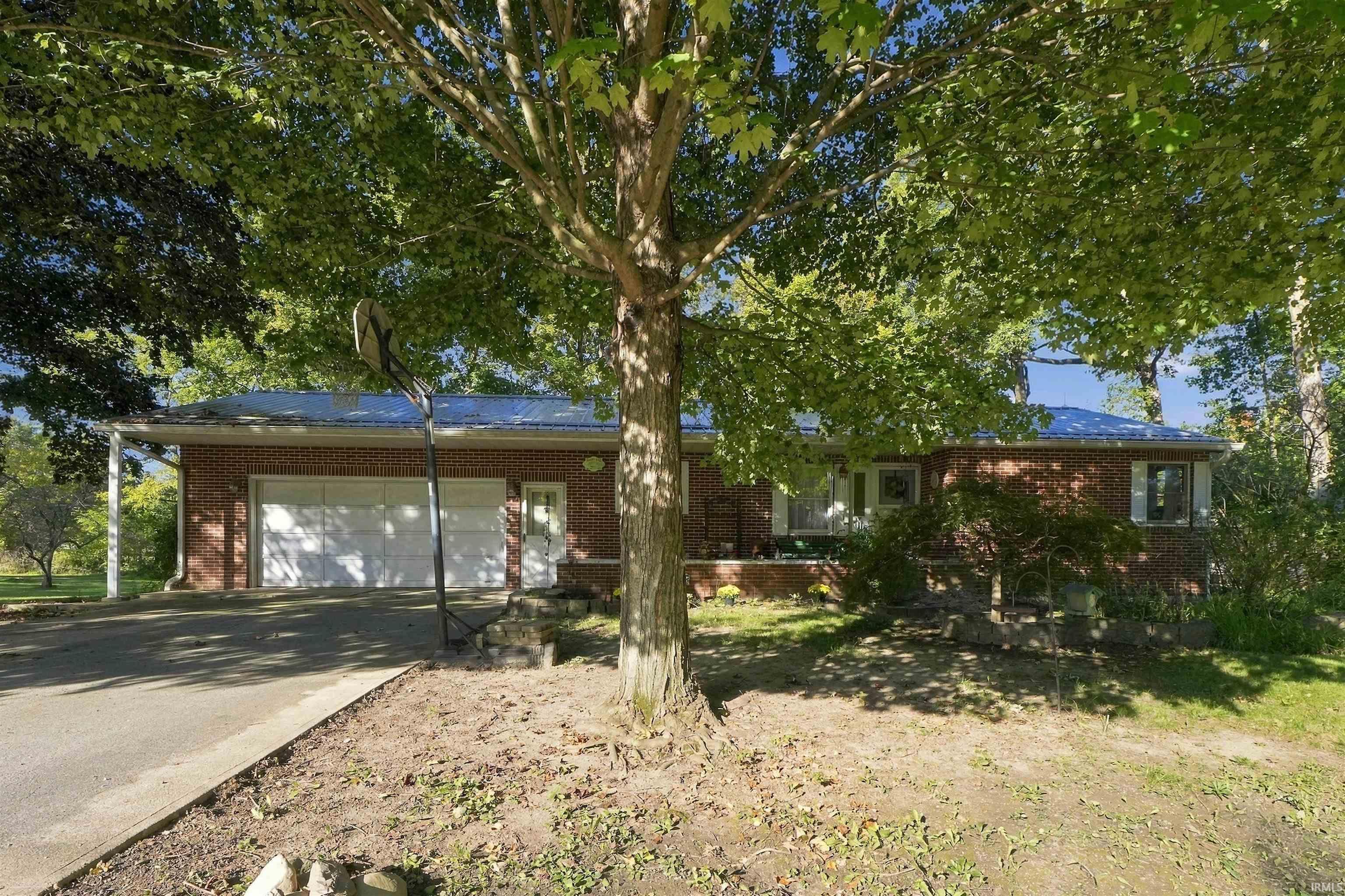 16 S Stickler Road Property Photo 1