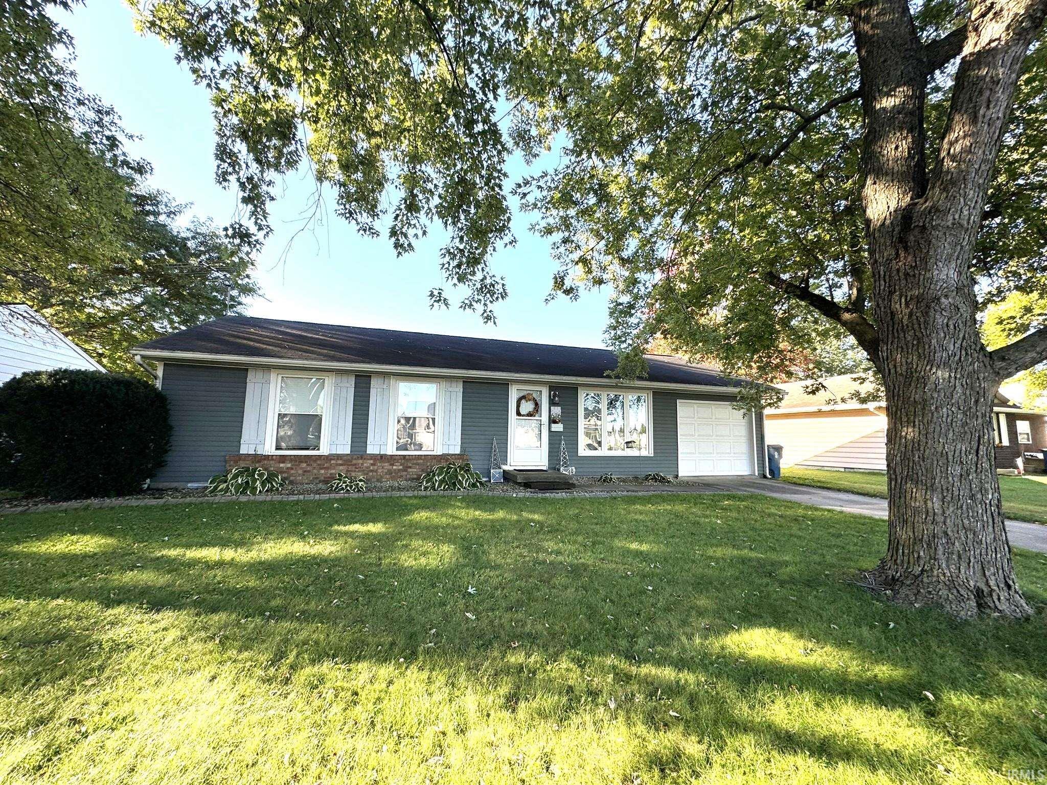 616 E South F Street Property Photo 1