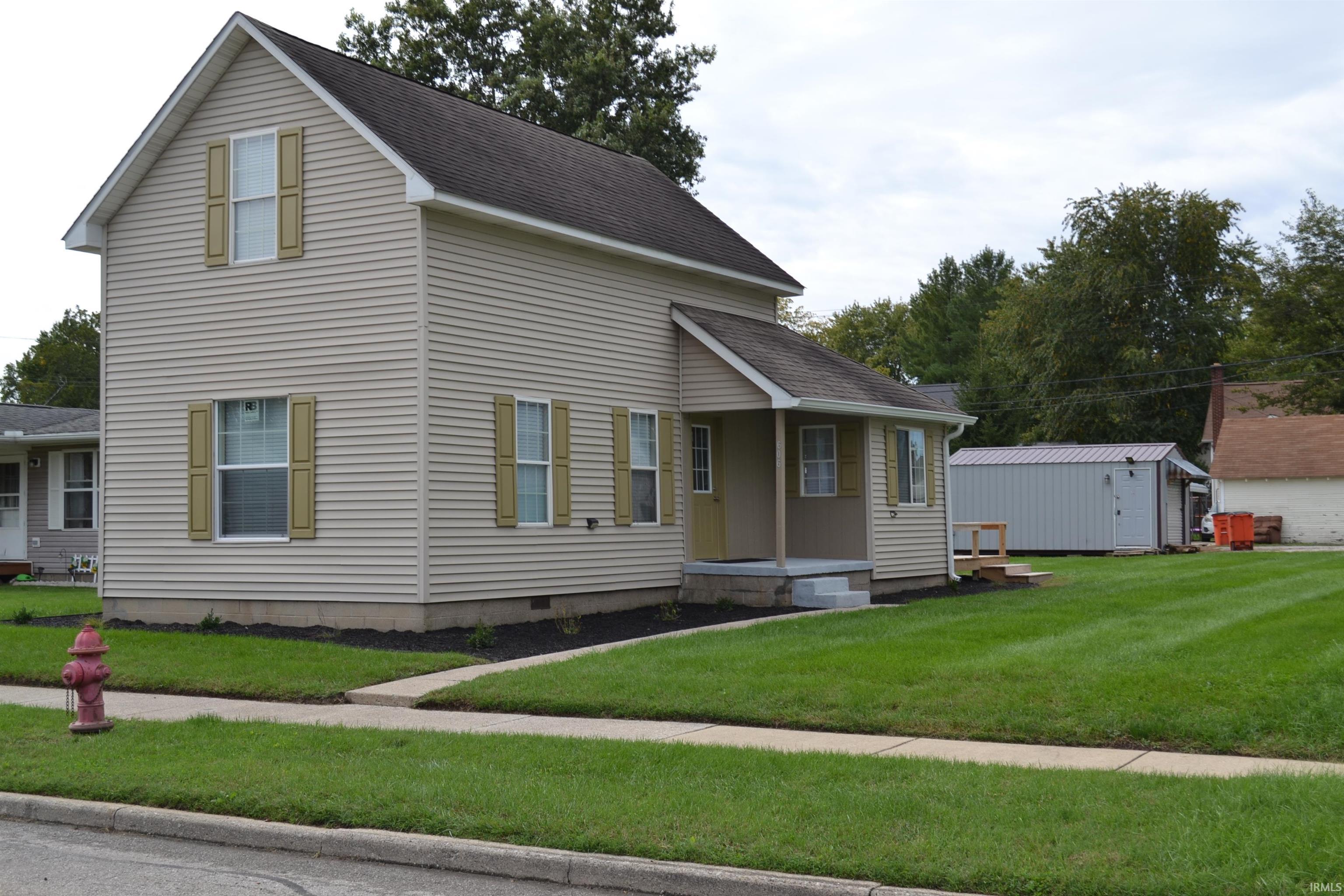 606 Maple Street Property Photo 1