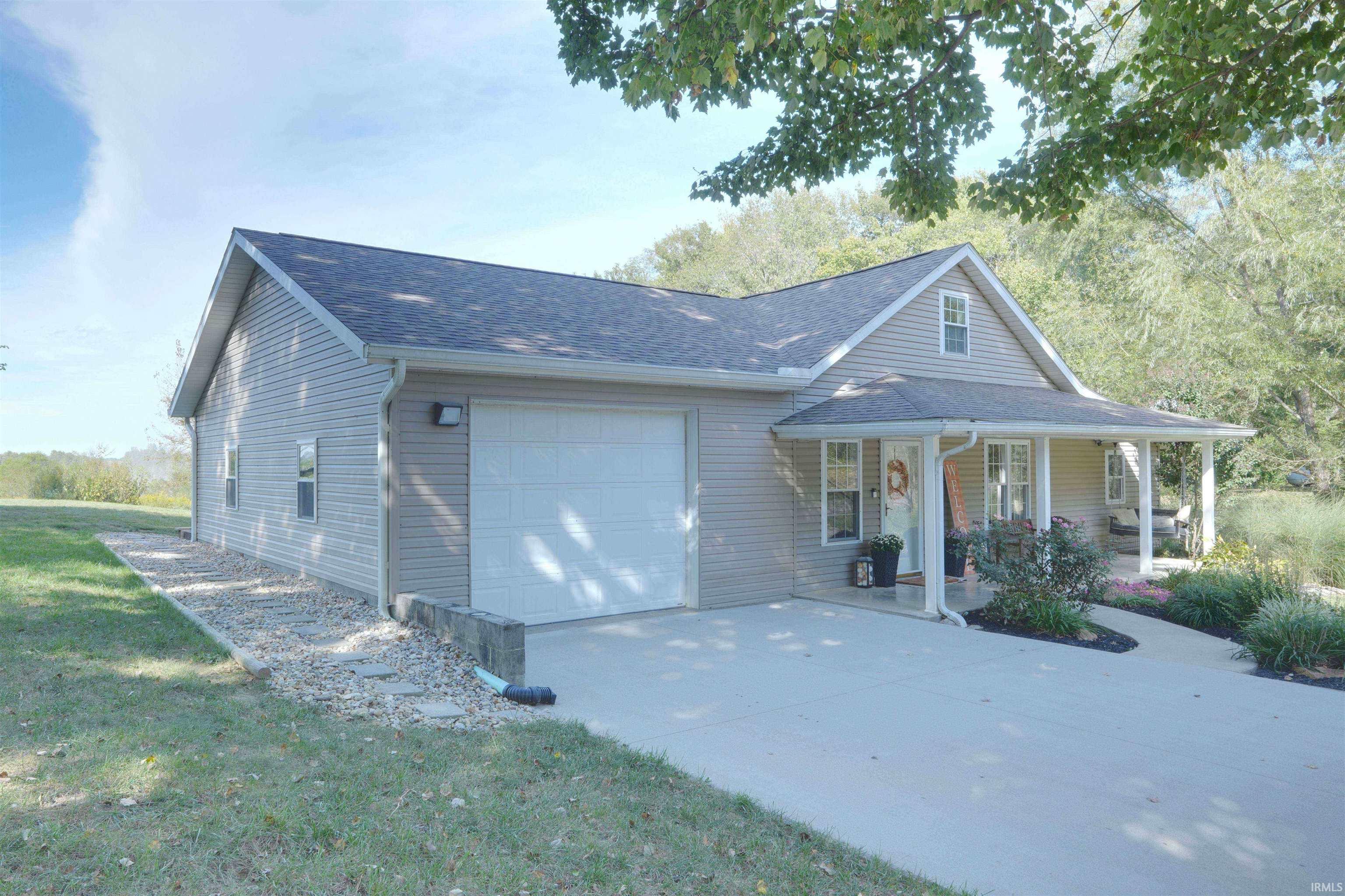 8488 E 700 S Road Property Photo 1