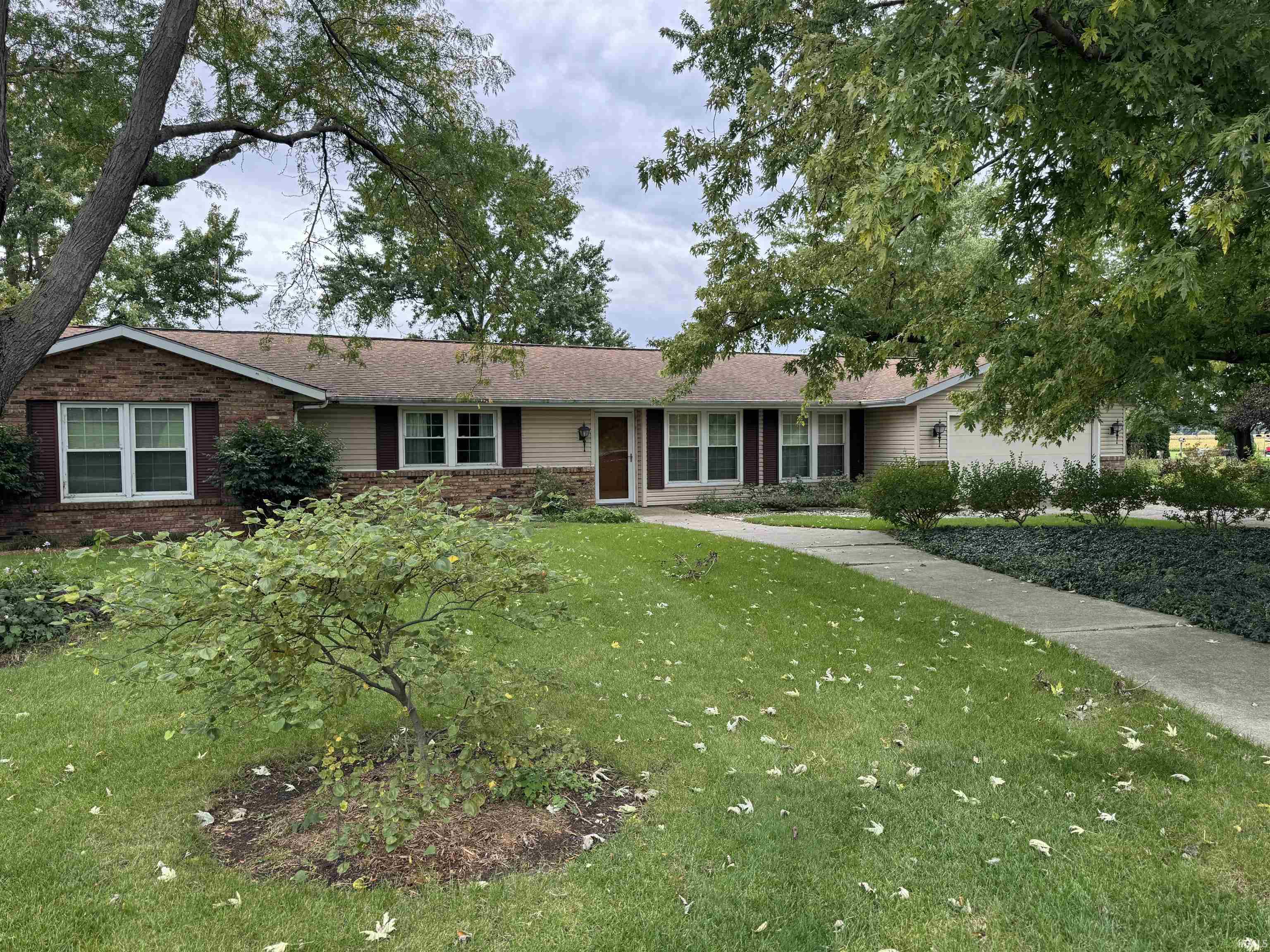 22512 Maumee Center Road Property Photo 1