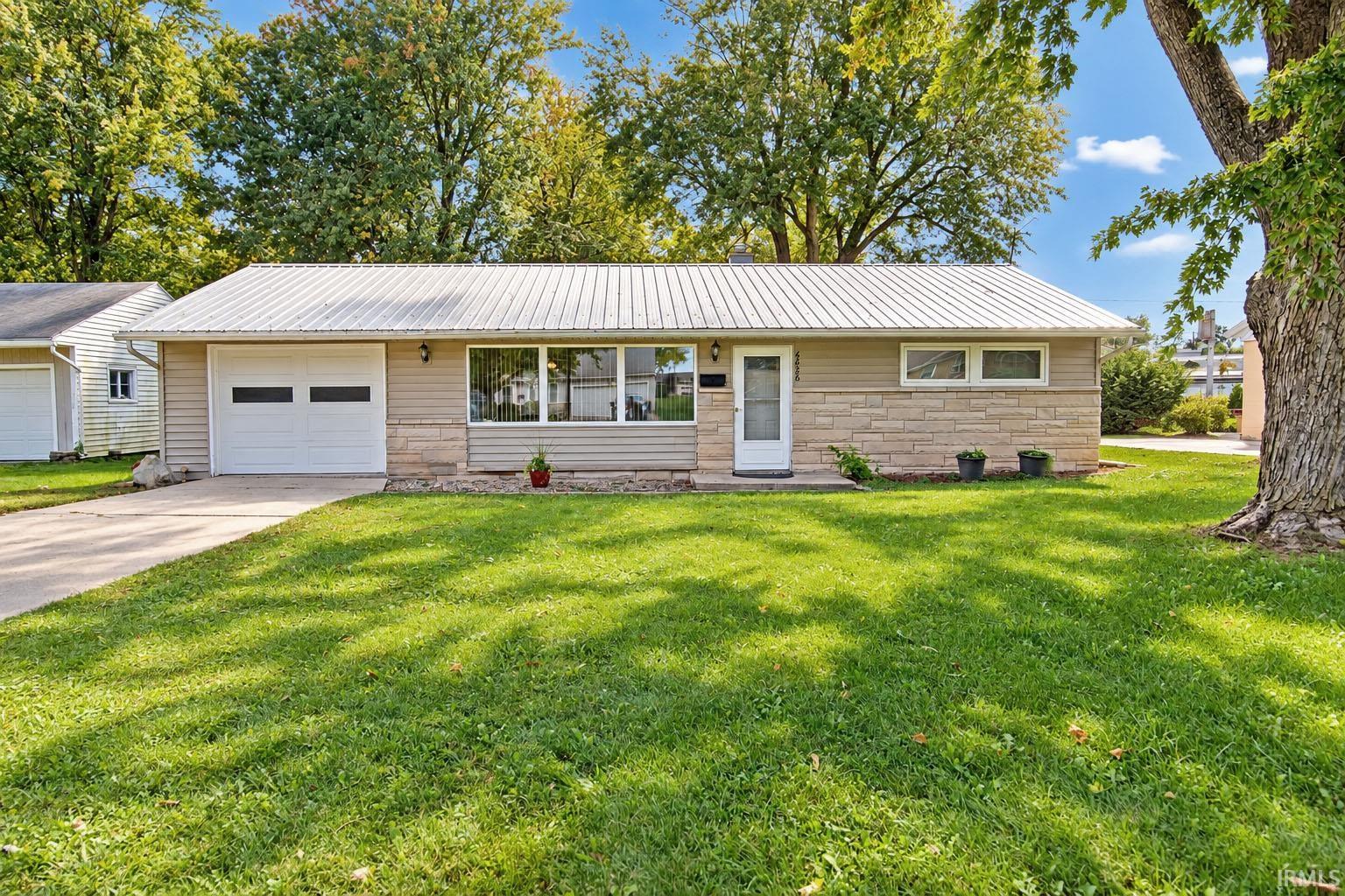 6426 Maywood Circle Property Photo 1