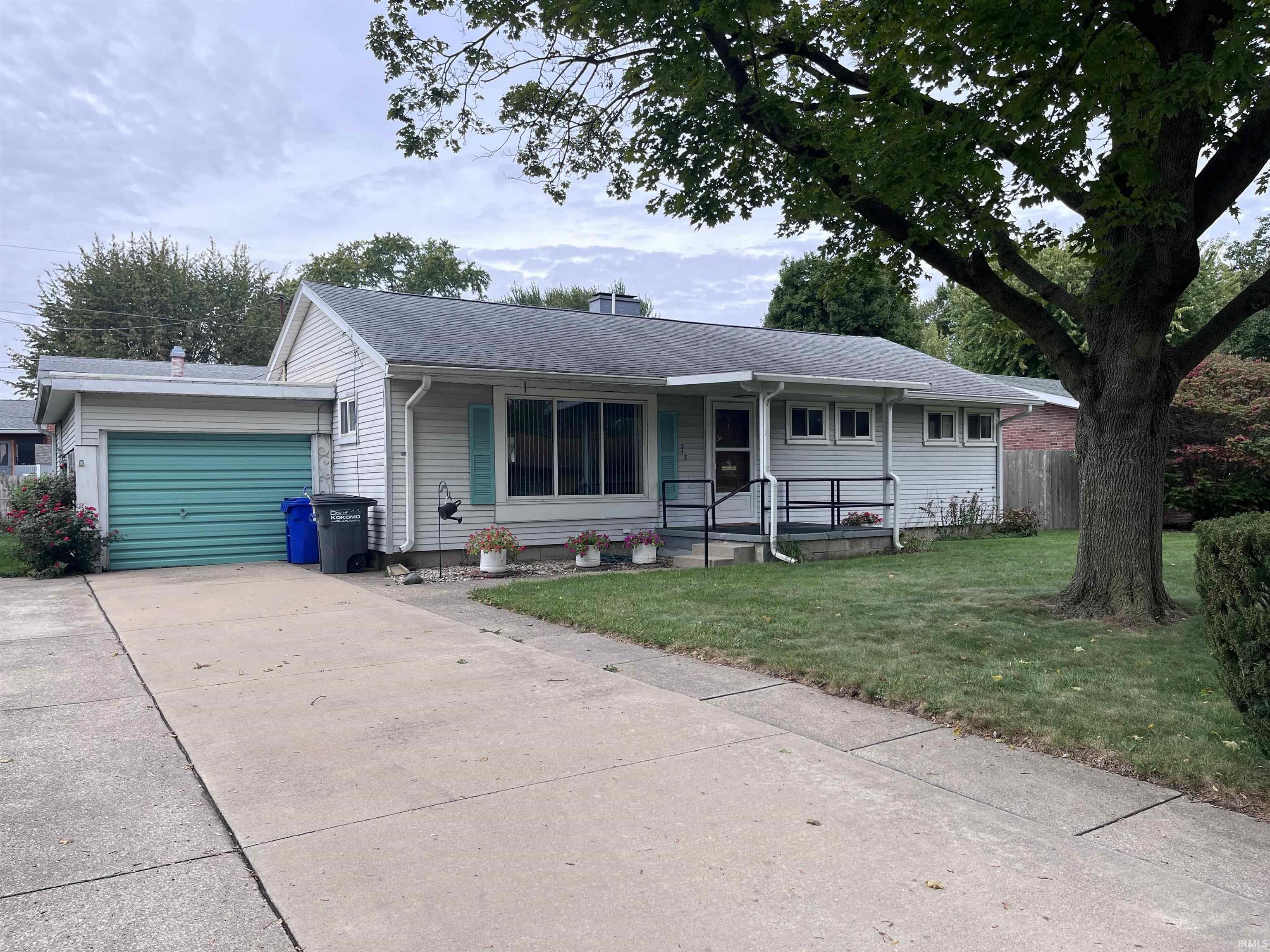 313 Lody Lane Property Photo 1