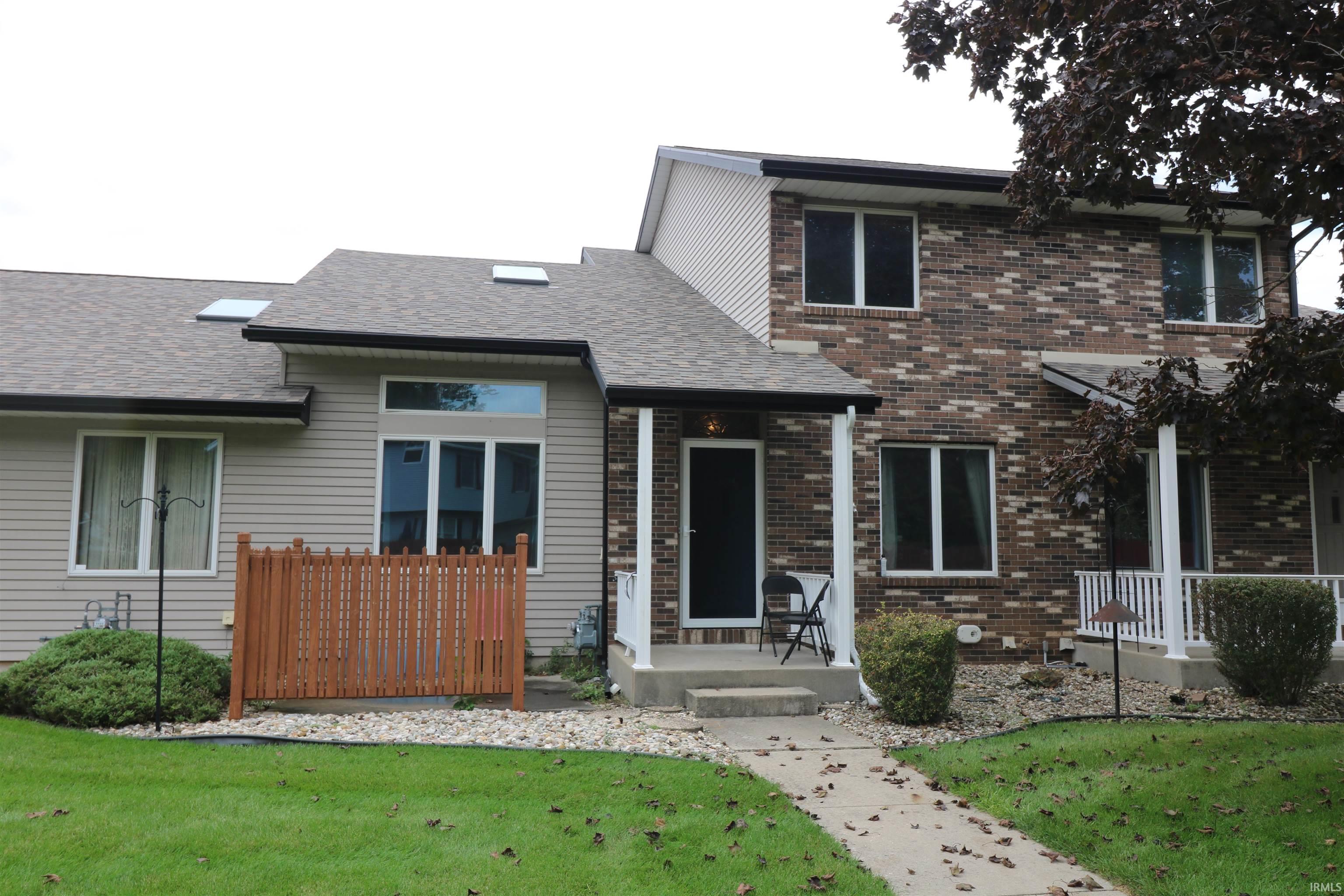 2107 Cambridge Drive Property Photo 1