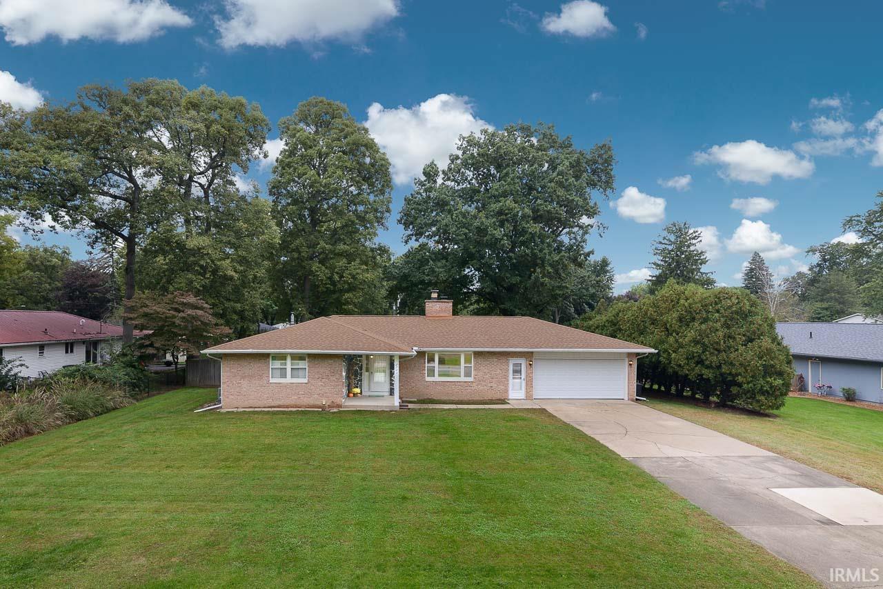 2705 Martin Manor Drive Property Photo 1