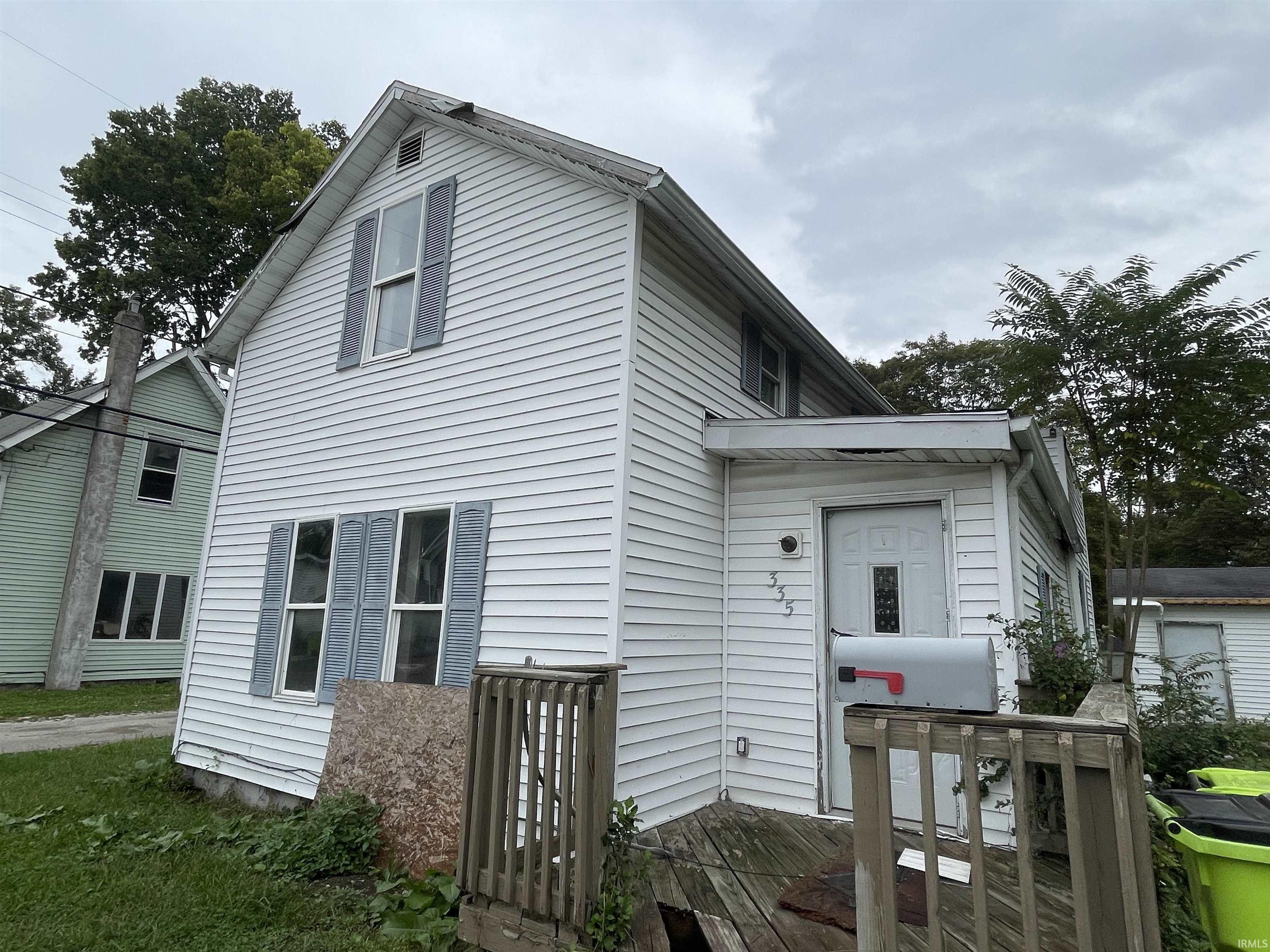 335 Hannah Street Property Photo 1