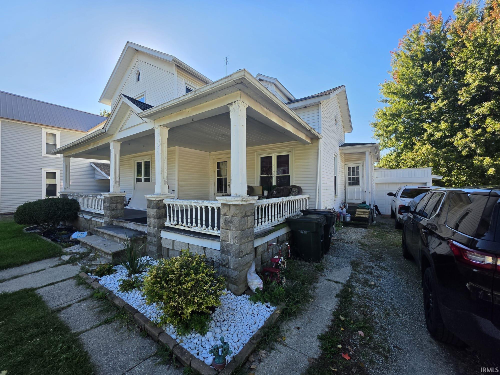 235 N Jefferson Street Property Photo 1