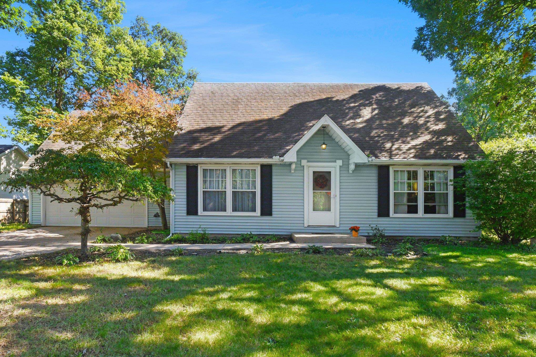 57058 Pine Road Property Photo 1