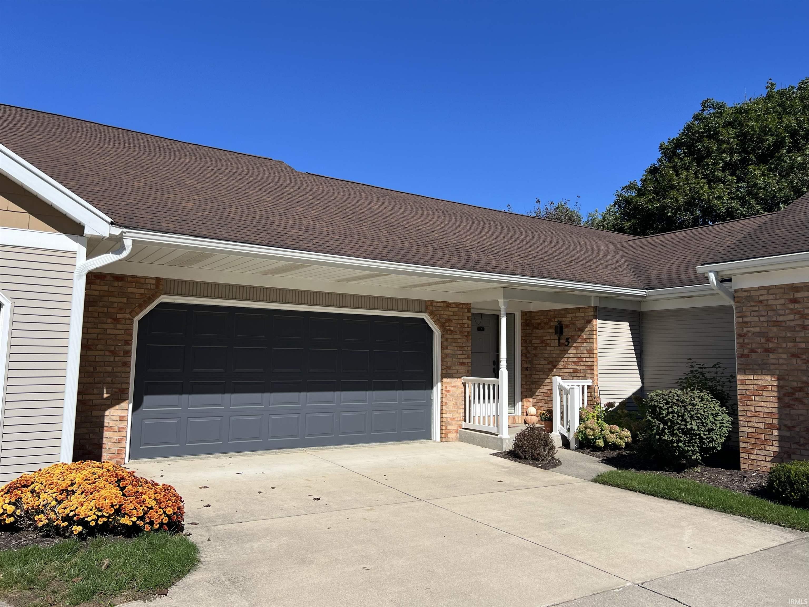 1503 -5 Kentfield Way Property Photo 1