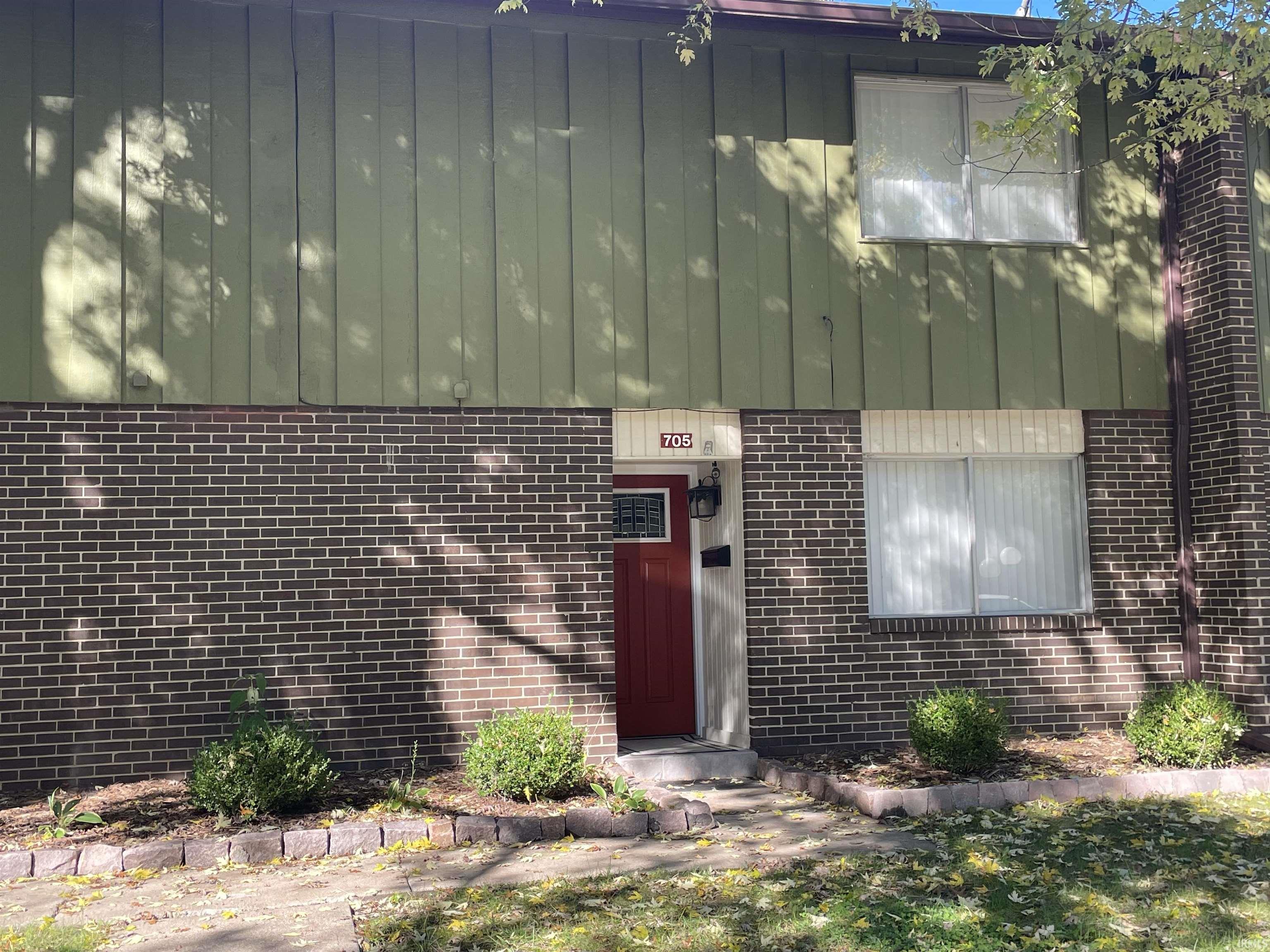 2500 Topsfield Road Property Photo 1