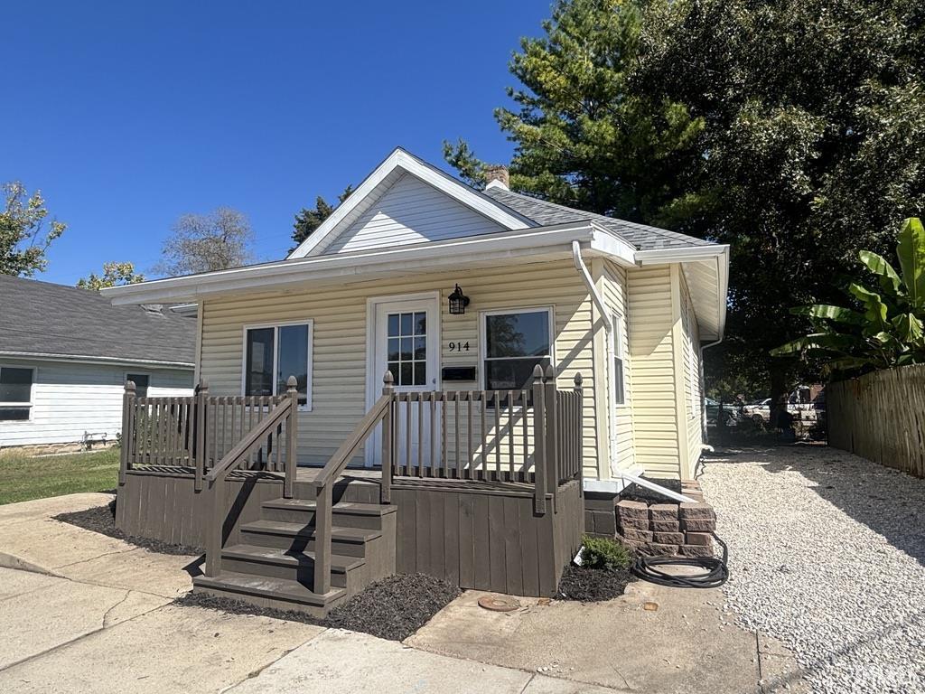 914 Emison Avenue Property Photo 1