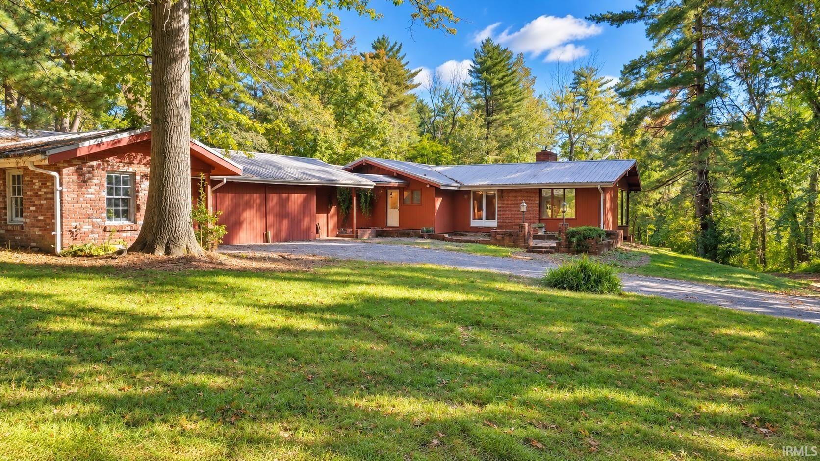 1612 Felstead Road Property Photo 1